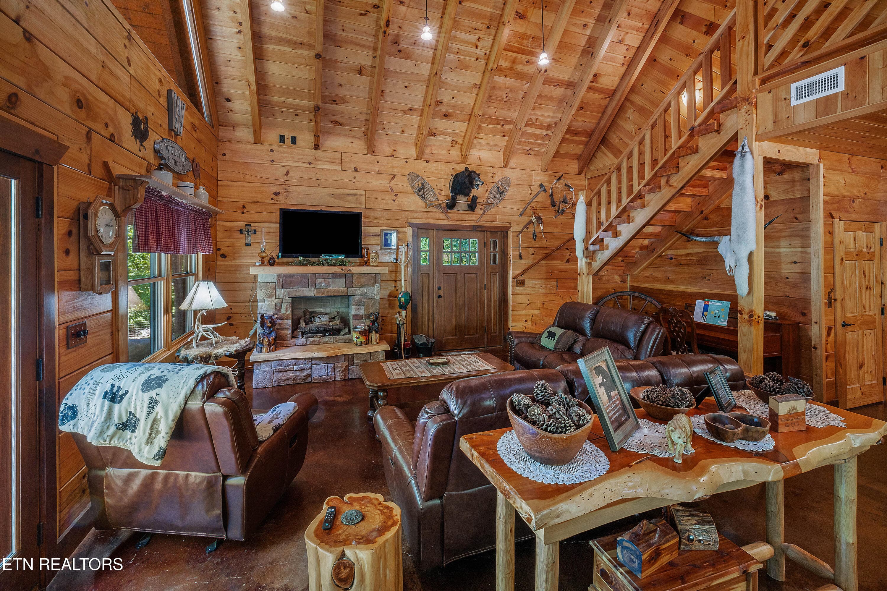 L40A5948 - 1151 Chestnut Valley Rd, Vonore, TN 37885