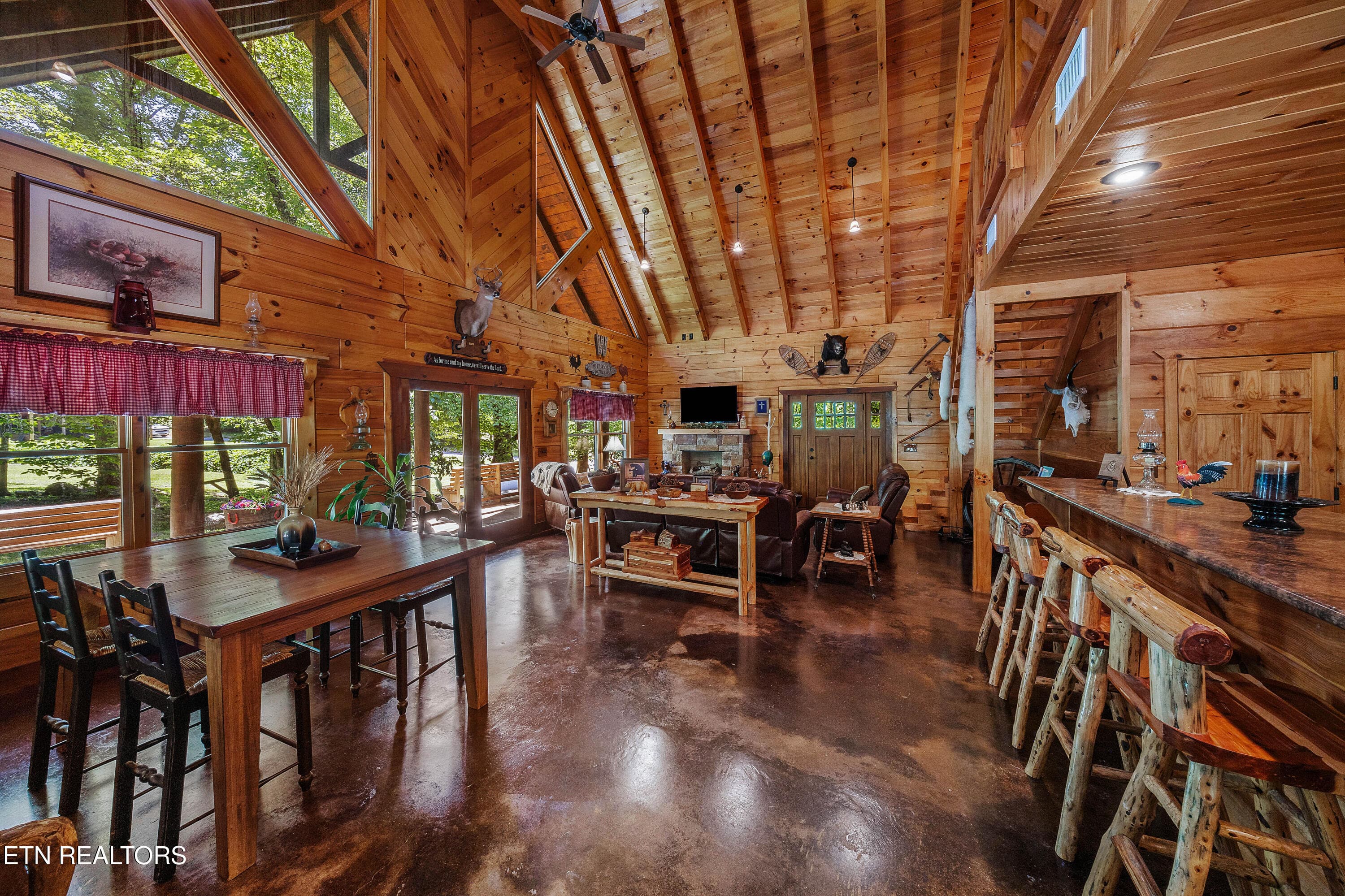 L40A5912 - 1151 Chestnut Valley Rd, Vonore, TN 37885
