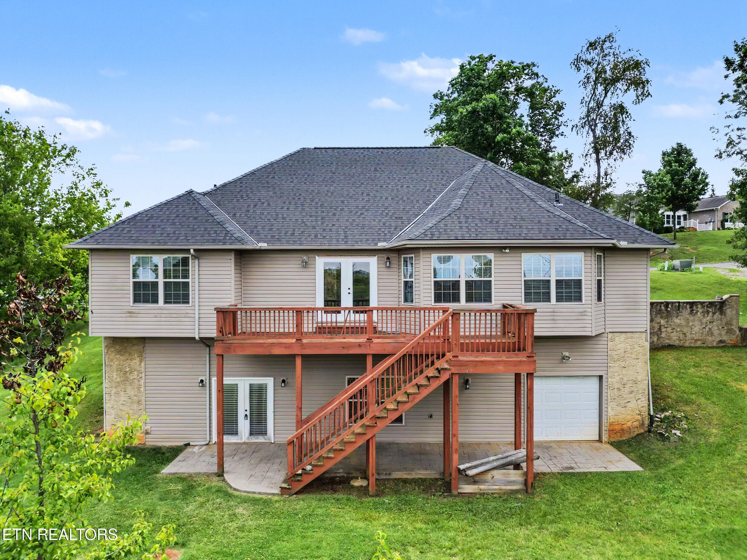 Rear - 1414 Benjamin Blvd, Sevierville, TN 37876