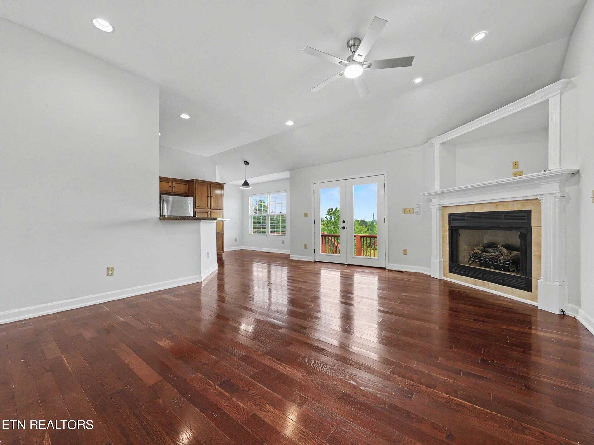 Living Room 1 - 1414 Benjamin Blvd, Sevierville, TN 37876