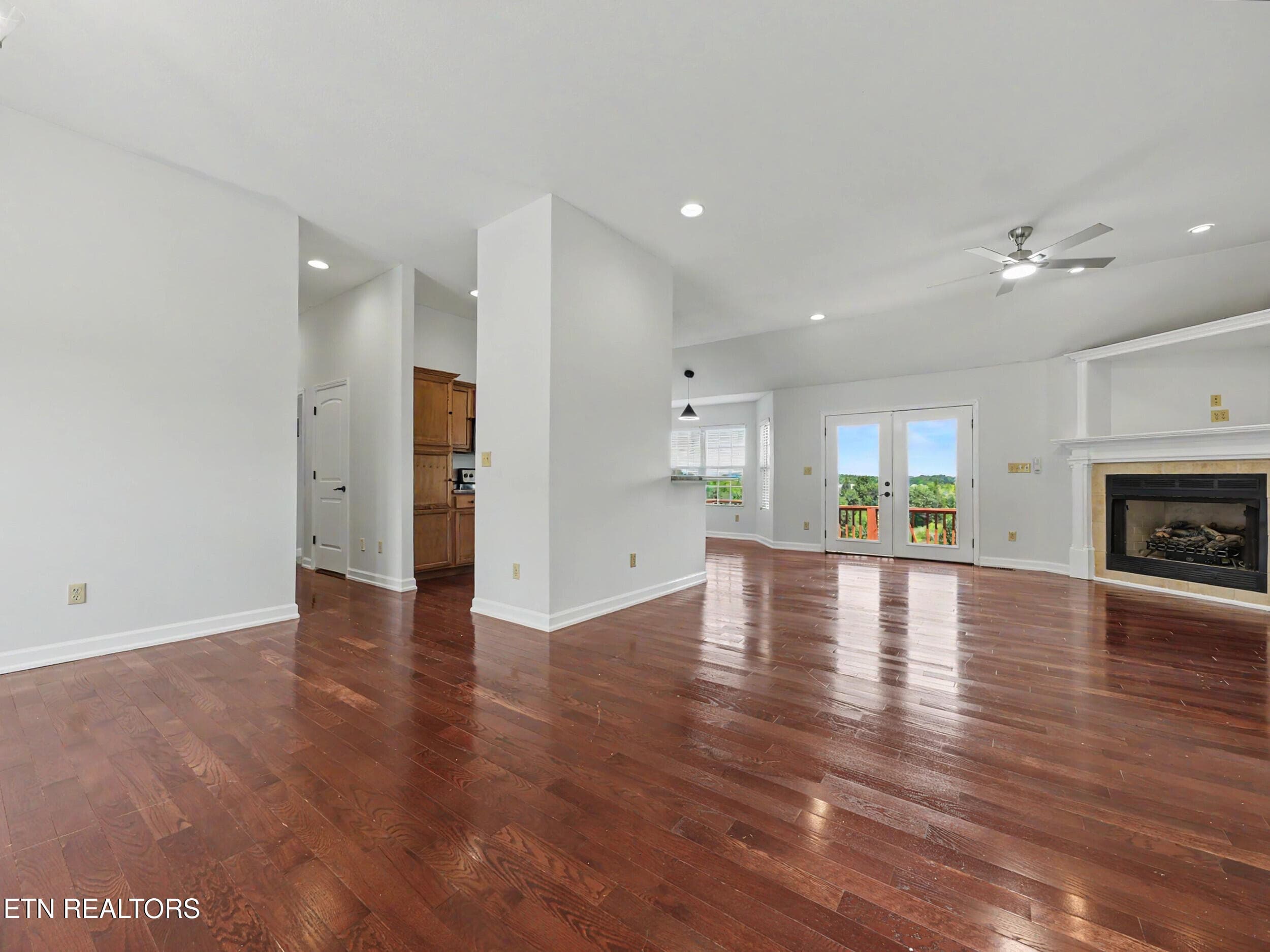 Living Room 3 - 1414 Benjamin Blvd, Sevierville, TN 37876
