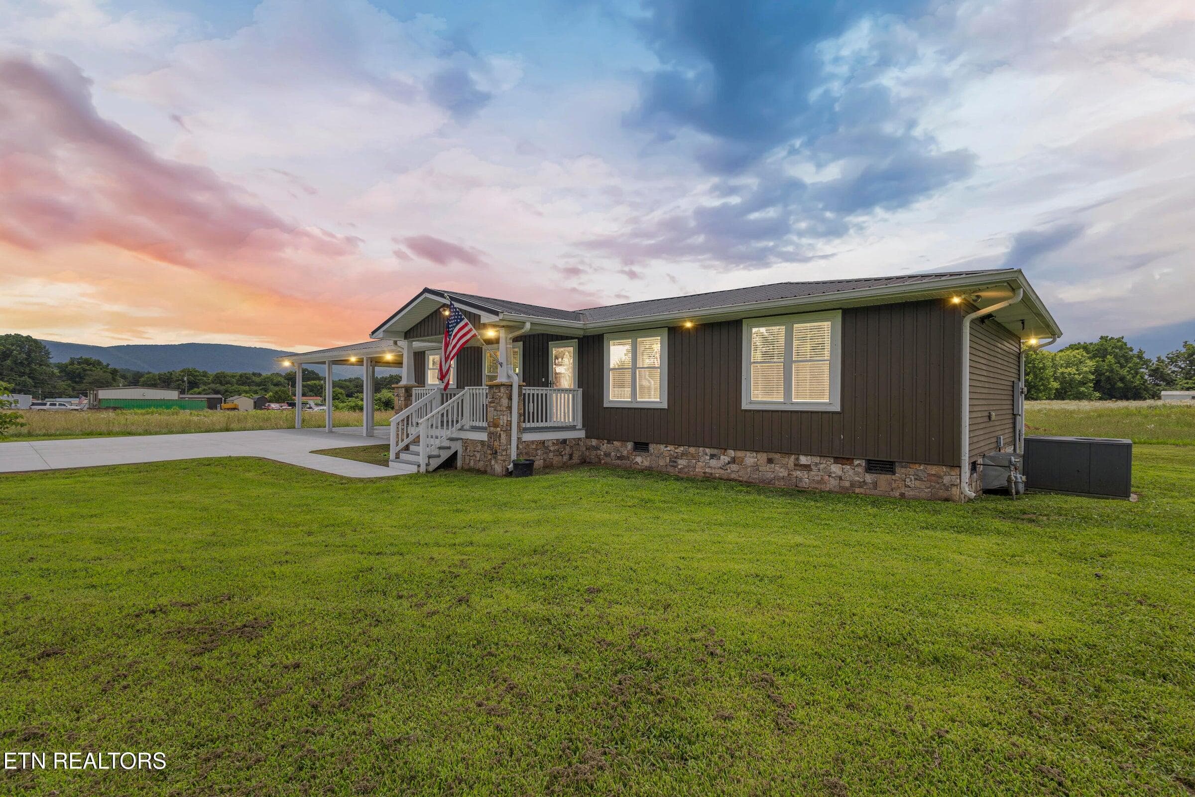 191 Mahoney Rd, Dunlap, TN 37327