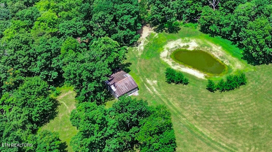 dji_0877-dji_0879 - 1323 Bee Rock Rd, Monterey, TN 38574