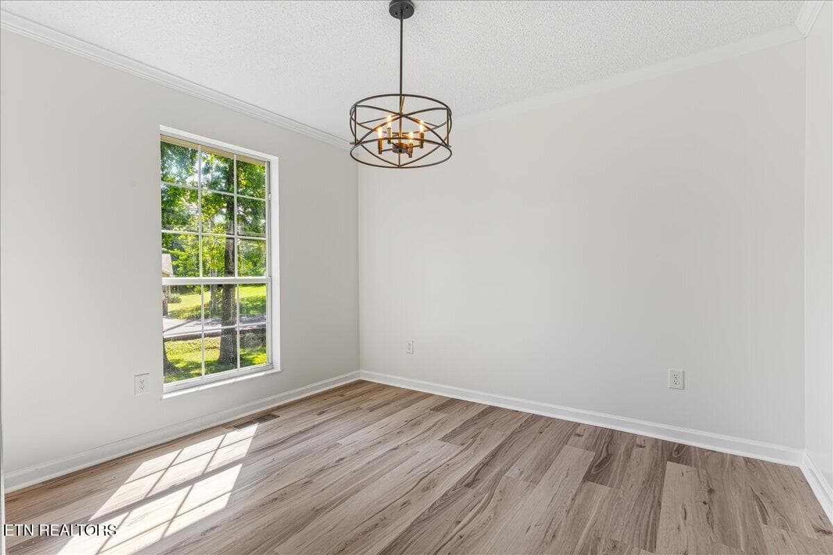 22 - 2613 Kenwood Drive, Athens, TN 37303