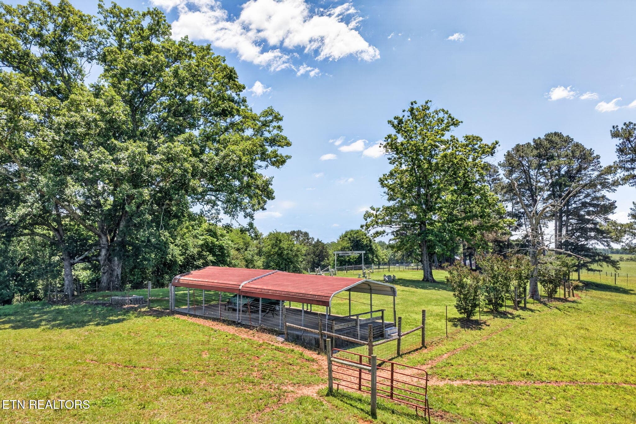 72-web-or-mls-5335 Hickey Ridge Rd_350_T - 5335 Hickey Ridge Rd Rd, Baxter, TN 38544