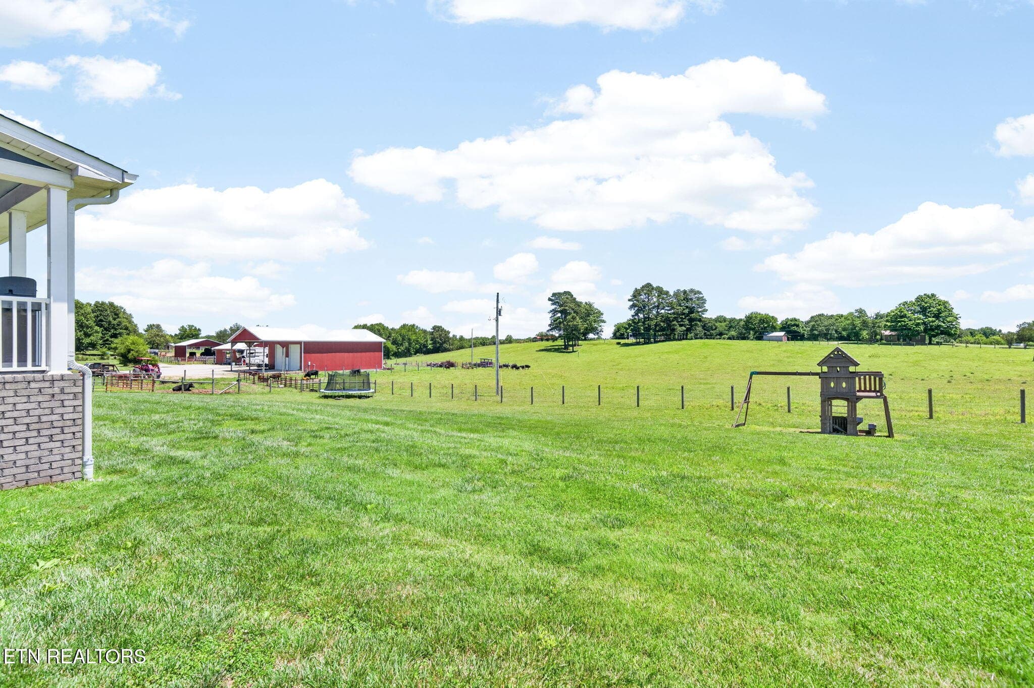 10-web-or-mls-5335 Hickey Ridge Rd_042_T - 5335 Hickey Ridge Rd Rd, Baxter, TN 38544