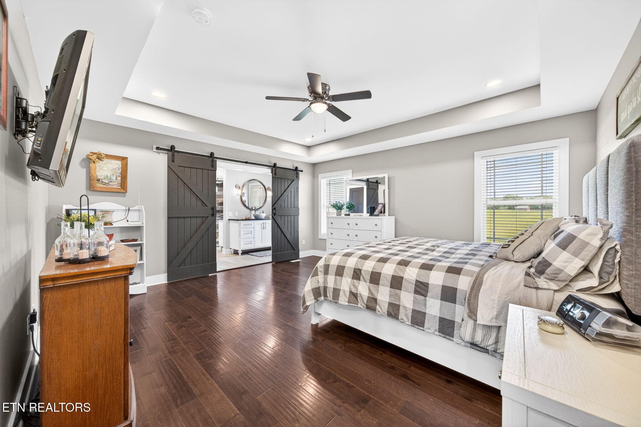 Primary Bedroom - 5335 Hickey Ridge Rd Rd, Baxter, TN 38544