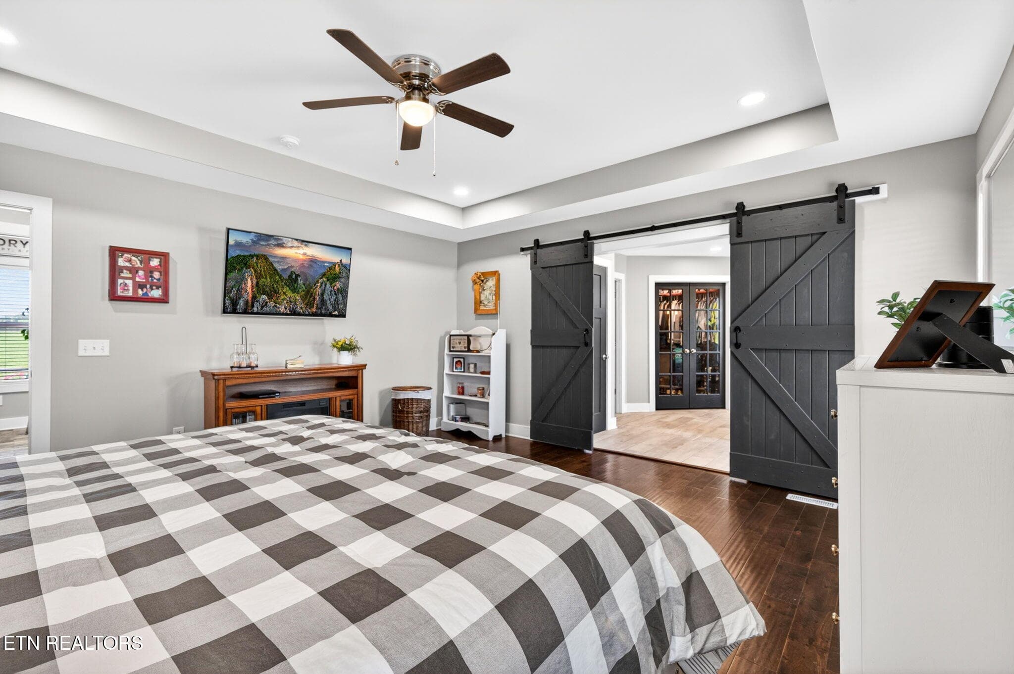 Primary Bedroom - 5335 Hickey Ridge Rd Rd, Baxter, TN 38544