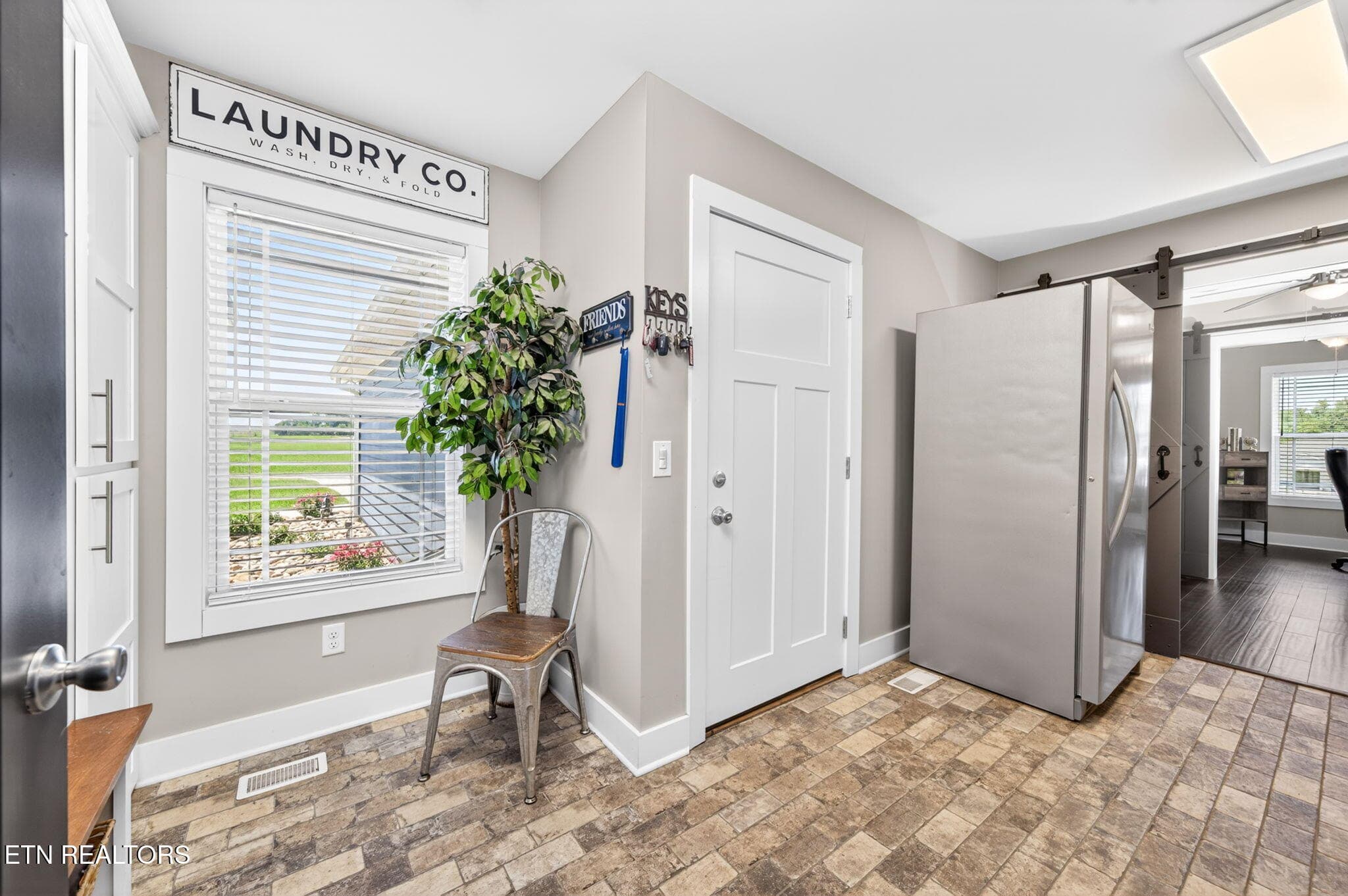 Laundry/Mud Room - 5335 Hickey Ridge Rd Rd, Baxter, TN 38544
