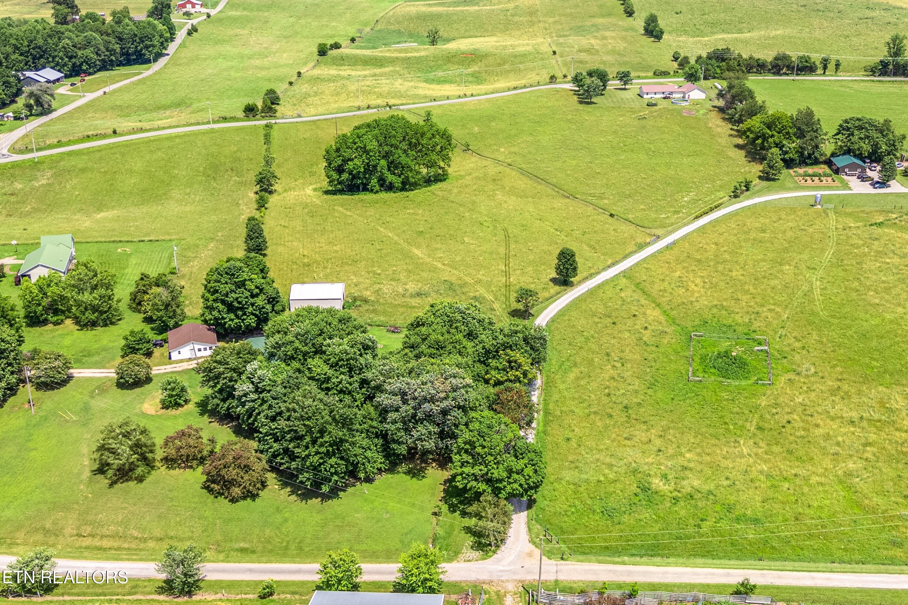 CL 2 - Dogwalk Rd, Alpine, TN 38543
