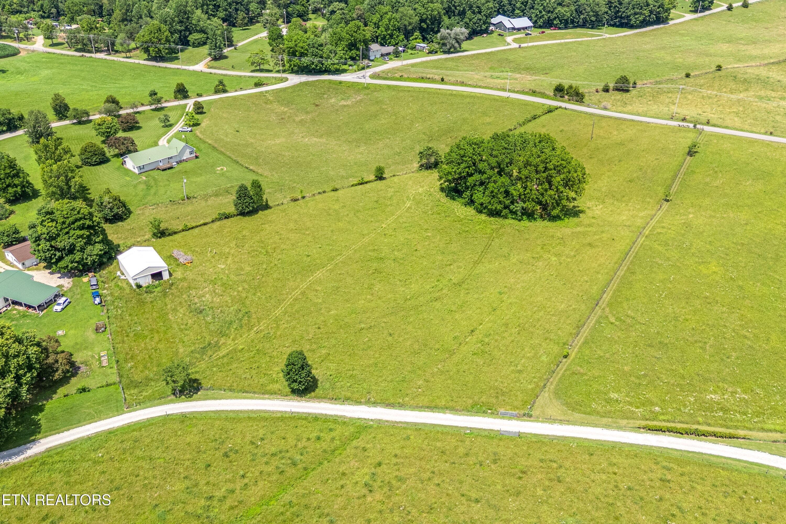 CL 14 - Dogwalk Rd, Alpine, TN 38543