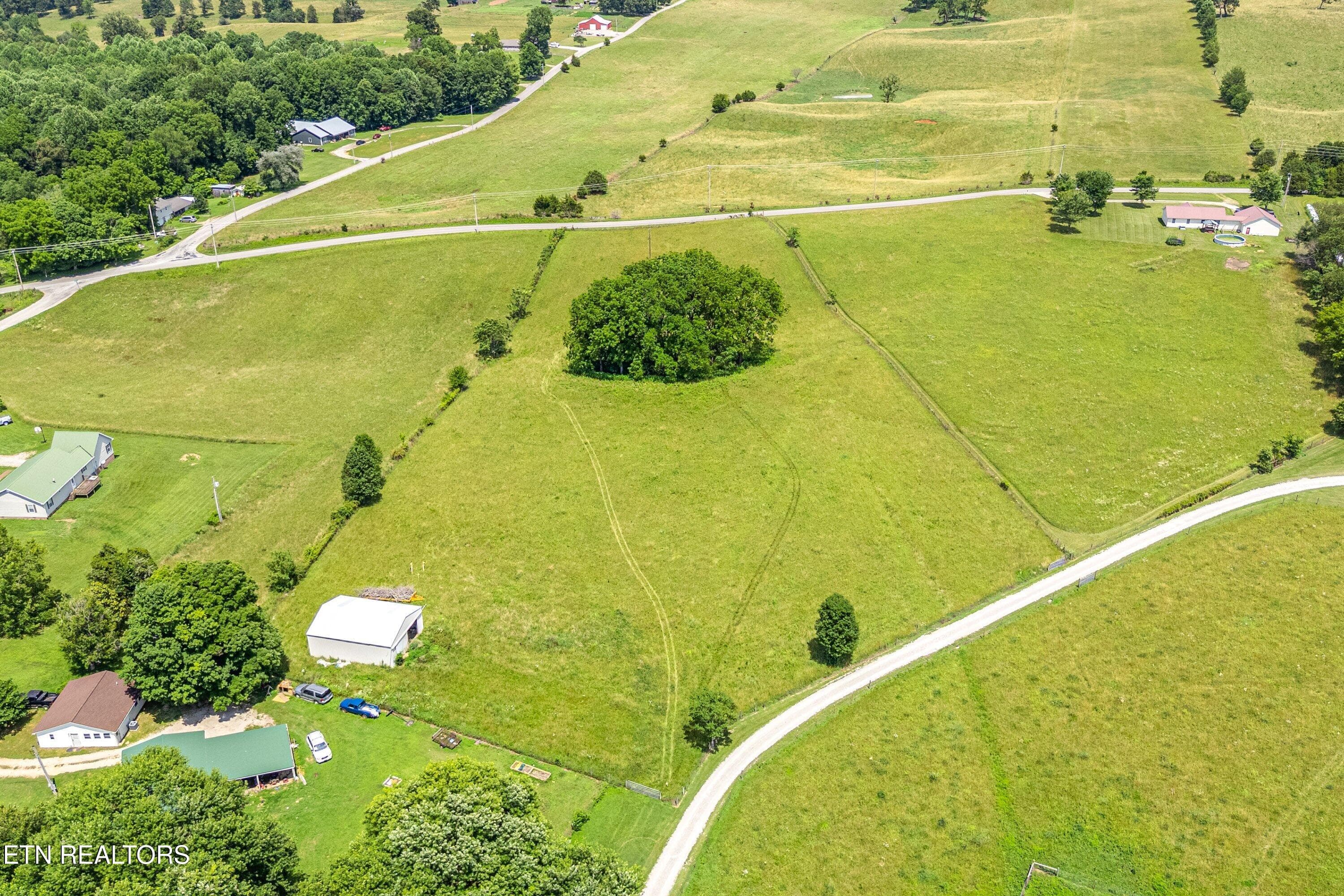 CL 13 - Dogwalk Rd, Alpine, TN 38543