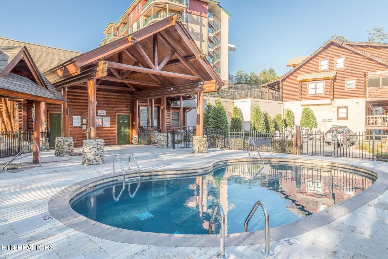 lodge_resort copy - 336 Big Bear Way, Pigeon Forge, TN 37863, Pigeon Forge