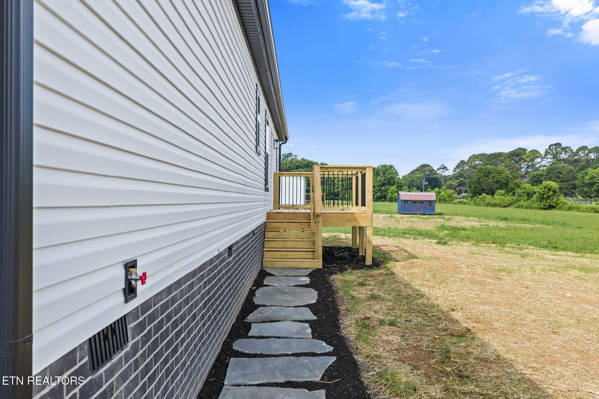 35-web-or-mls-3213 Sweetwater-143 - 3213 Sweetwater Vonore Rd, Sweetwater, TN 37874