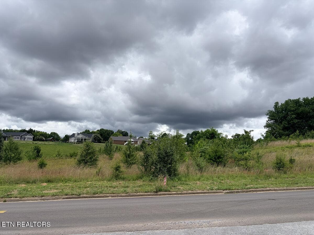 Greeneville - E Church St, Greeneville, TN 37745