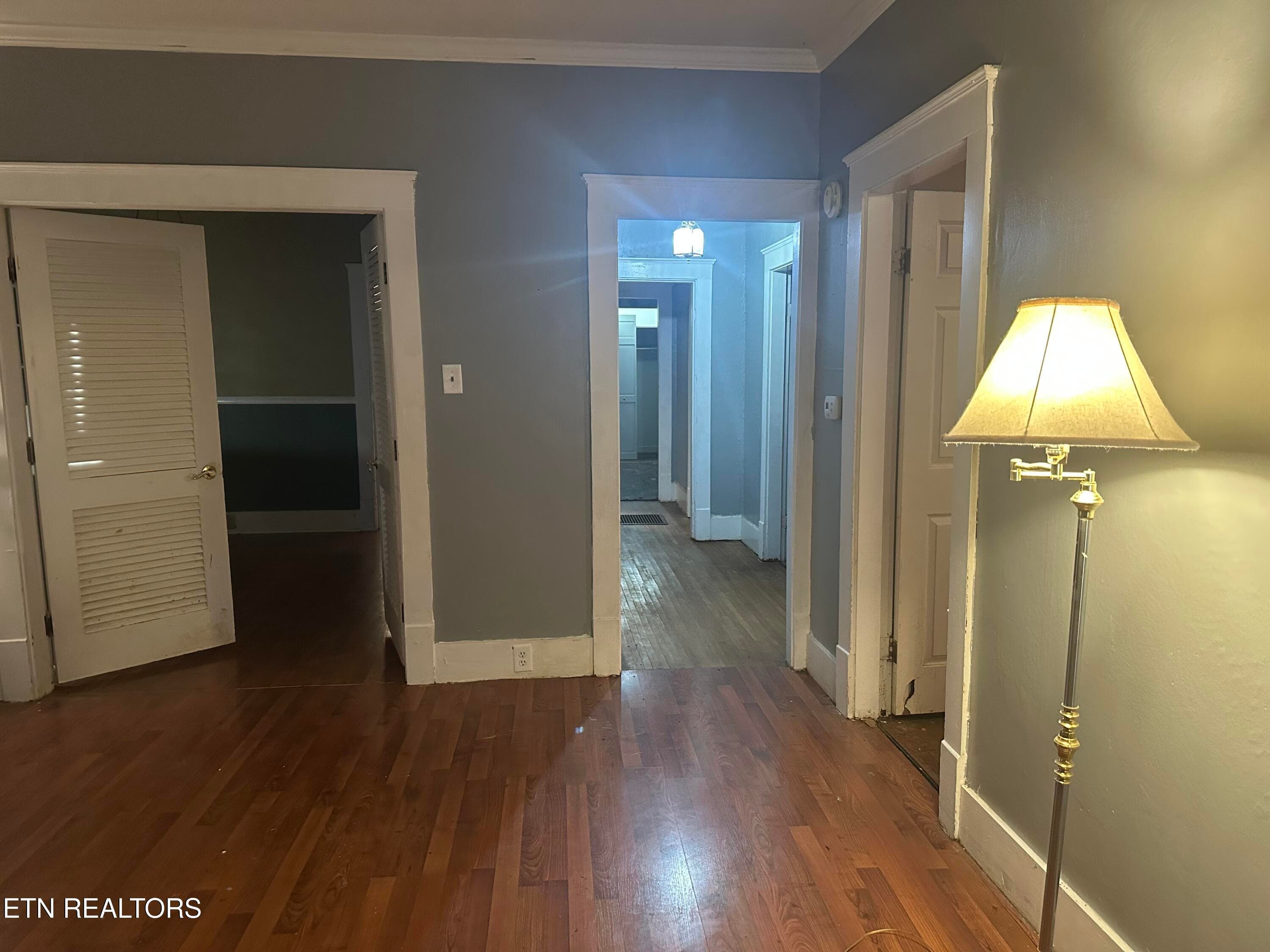 W_9 - 506 Wharf St, Loudon, TN 37774