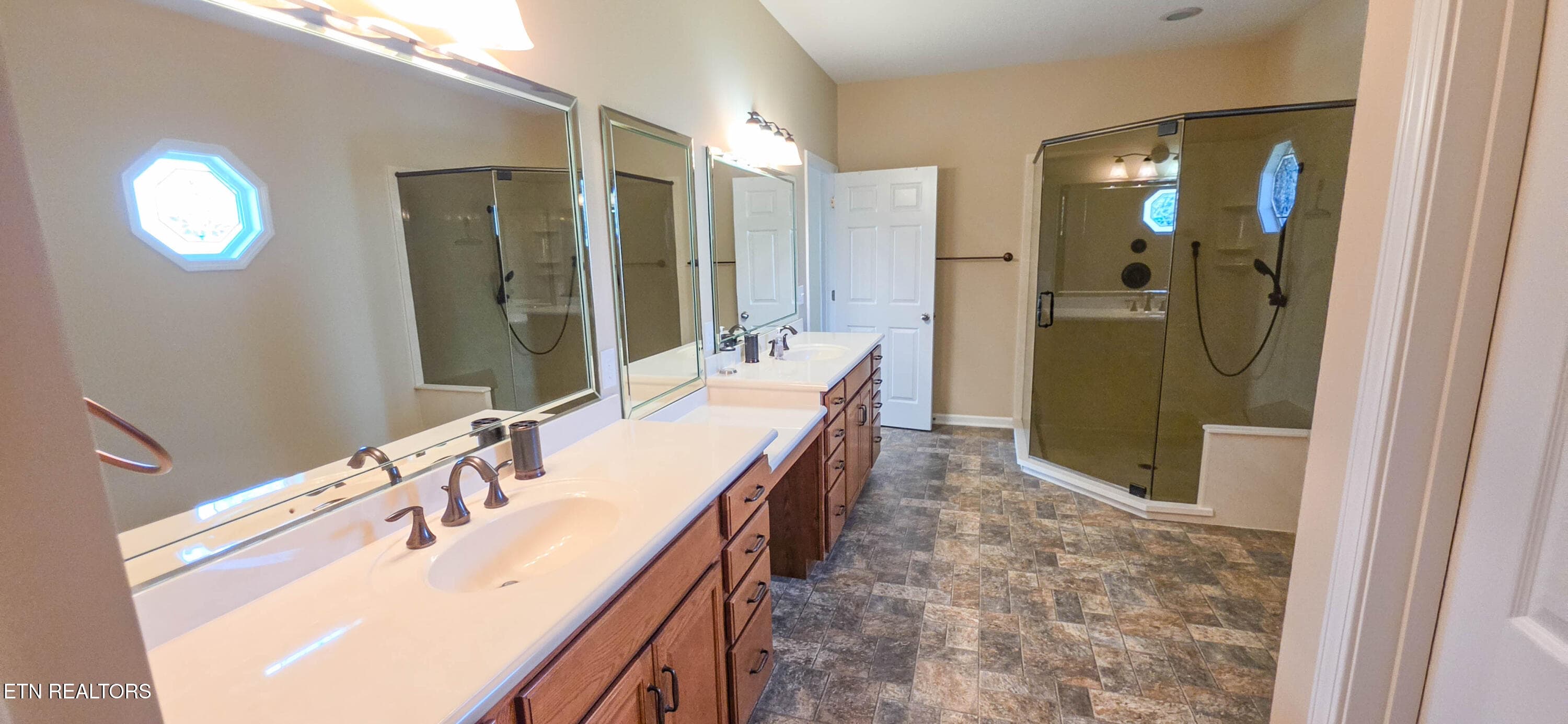 n panoramic ba - 364 Panoramic Drive, Maynardville, TN 37807