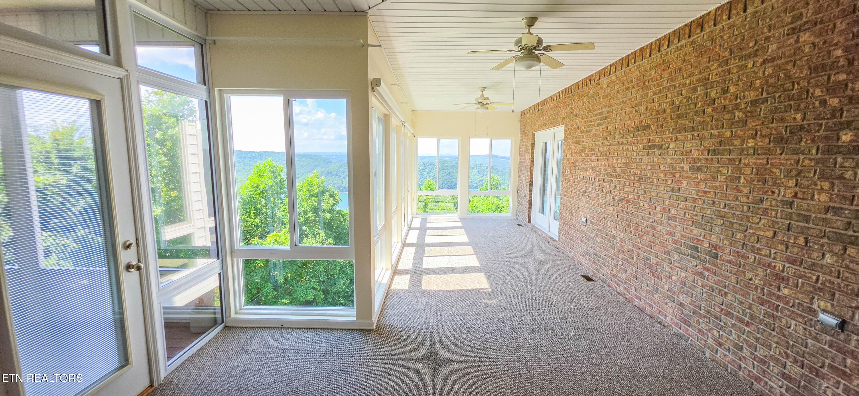n panoramic sunrm - 364 Panoramic Drive, Maynardville, TN 37807