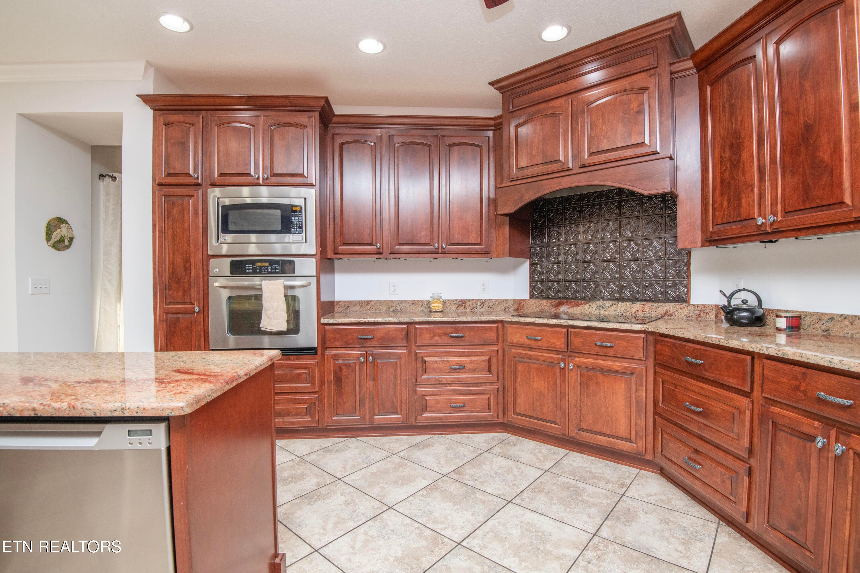 20 - 1435 Instrumental Ave, Sevierville, TN 37876, Sevierville