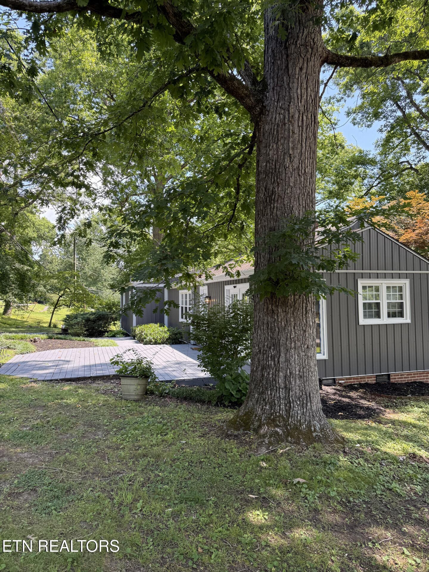 142WNorrisRd_69831_14 - 142 W Norris Rd, Norris, TN 37828