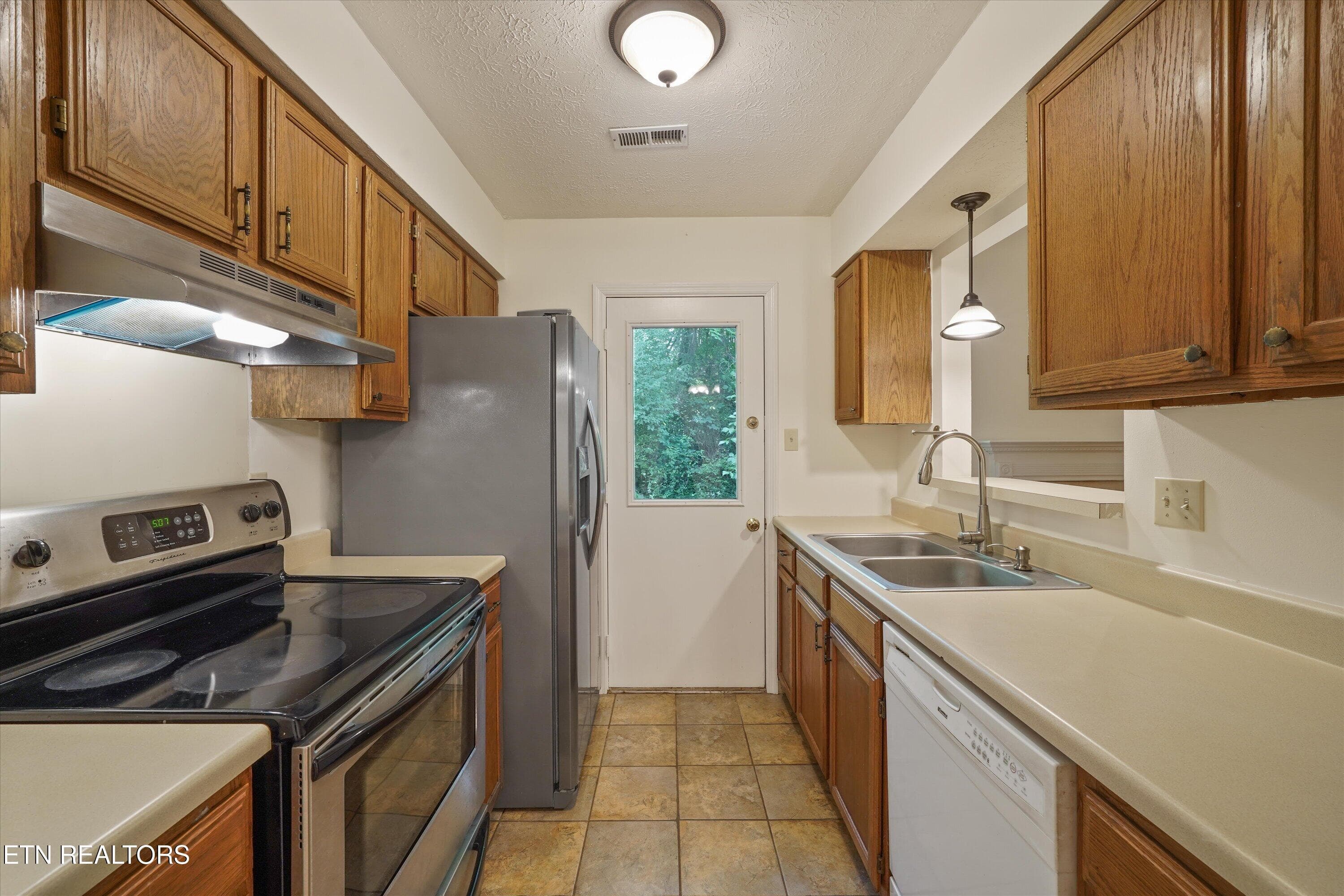 15-6913 Kings Crossing Way16 - 6913 Kings Crossing Way, Knoxville, TN 37918, Knoxville