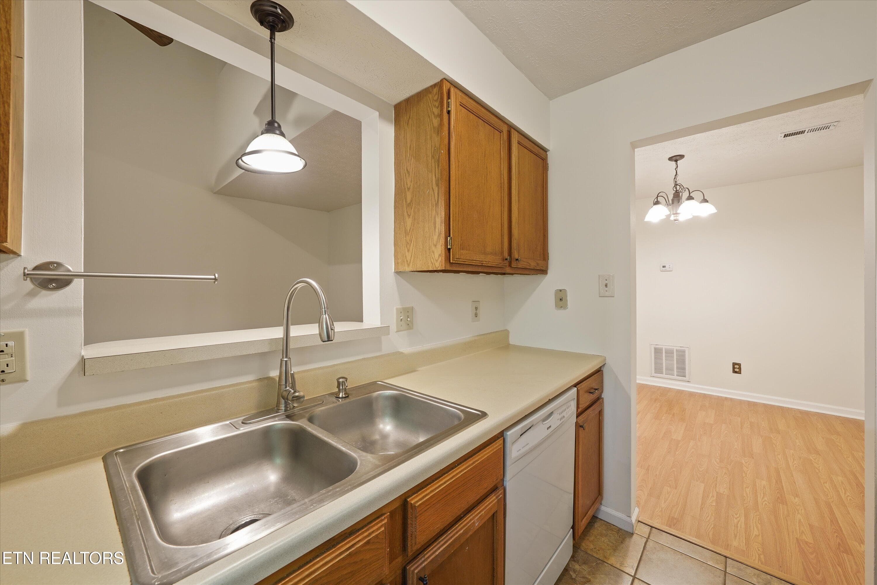 17-6913 Kings Crossing Way18 - 6913 Kings Crossing Way, Knoxville, TN 37918, Knoxville