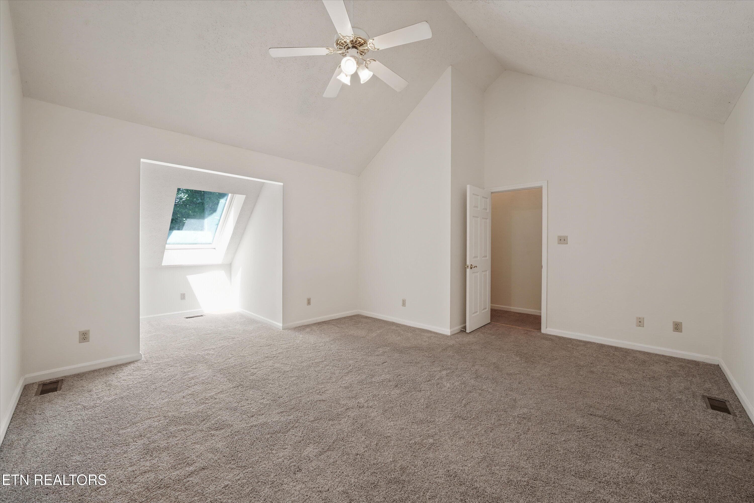 29-6913 Kings Crossing Way05 - 6913 Kings Crossing Way, Knoxville, TN 37918, Knoxville