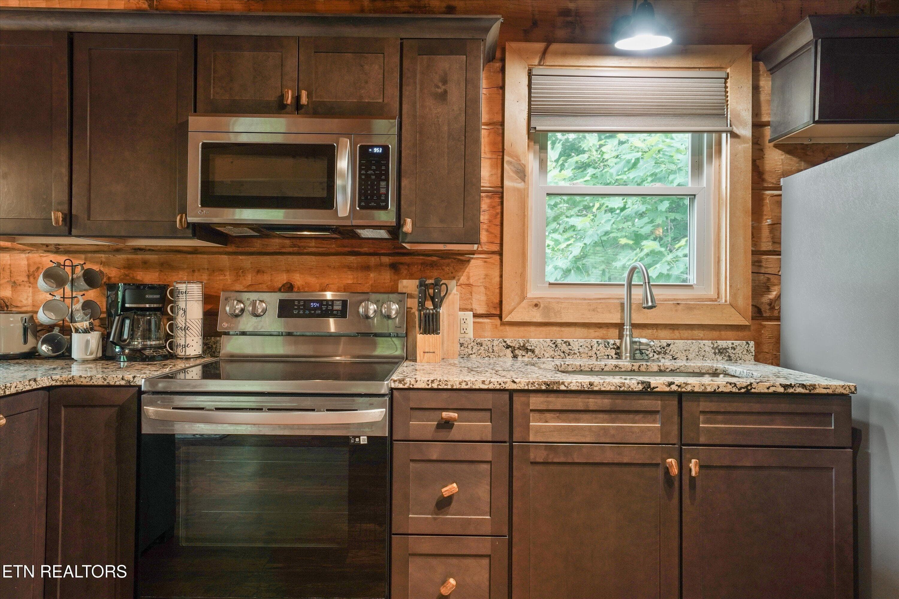 15-419 Matterhorn Dr19 - 419 Matterhorn Drive, Gatlinburg, TN 37738, Gatlinburg