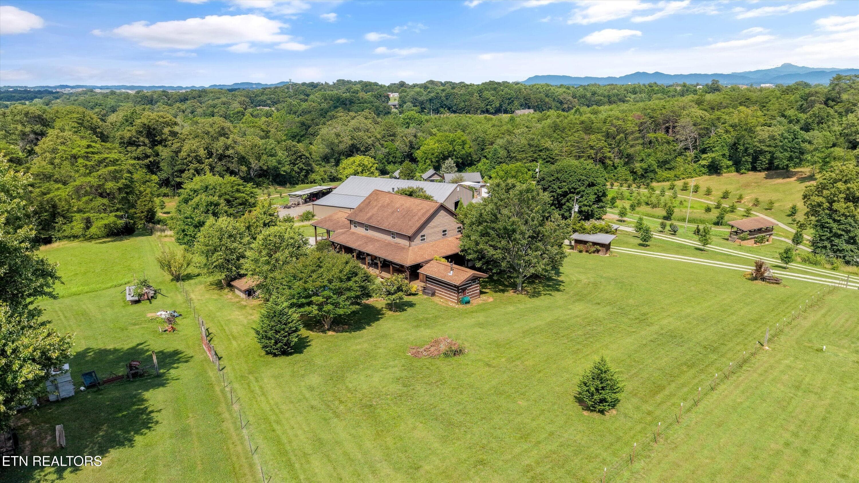 59-2132 Grey Ridge Rd55 - 2132 Grey Ridge Rd, Maryville, TN 37801