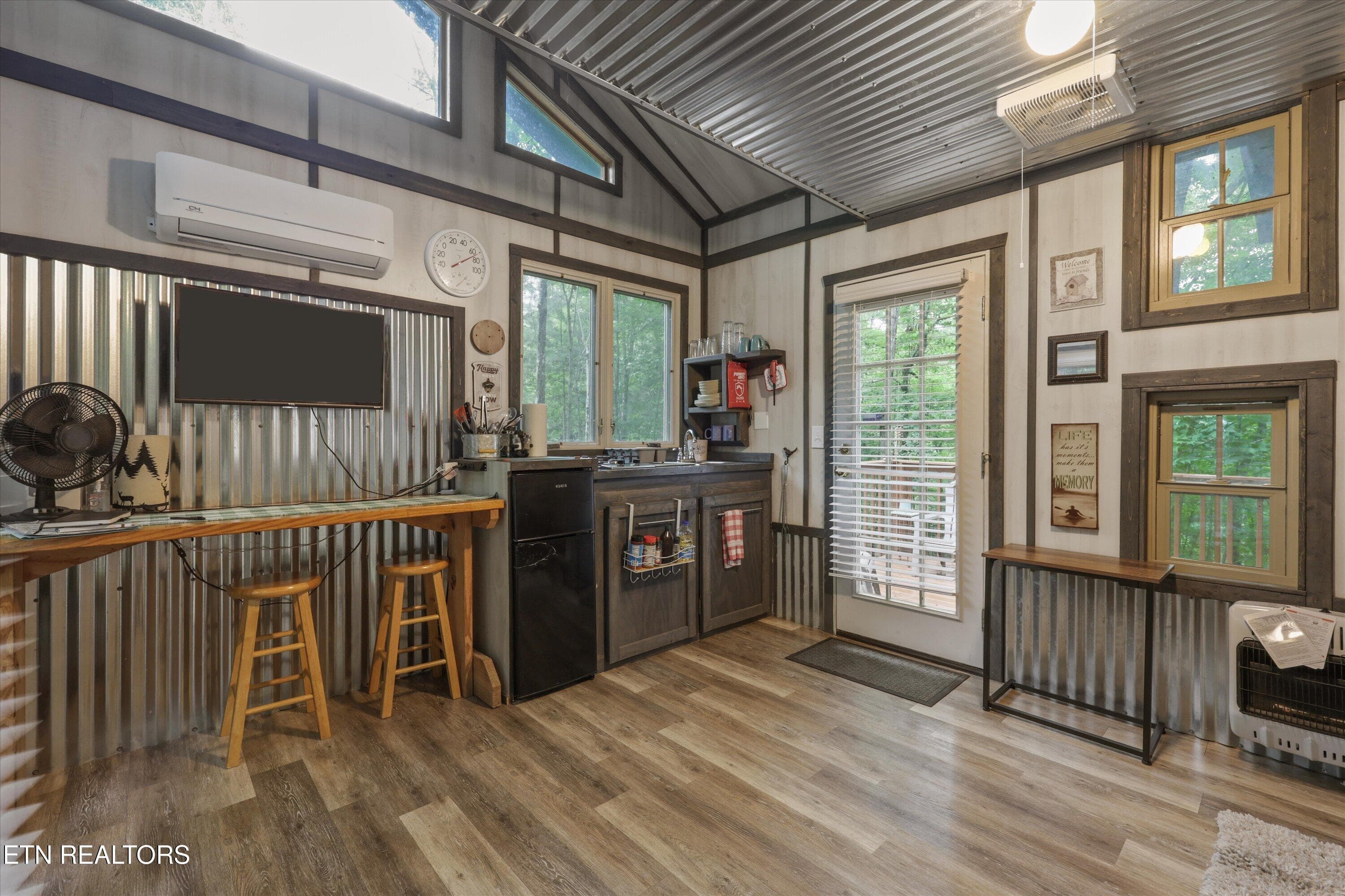 08-146 Harkle Rd06 - 146 Harkle Rd, Lancing, TN 37770