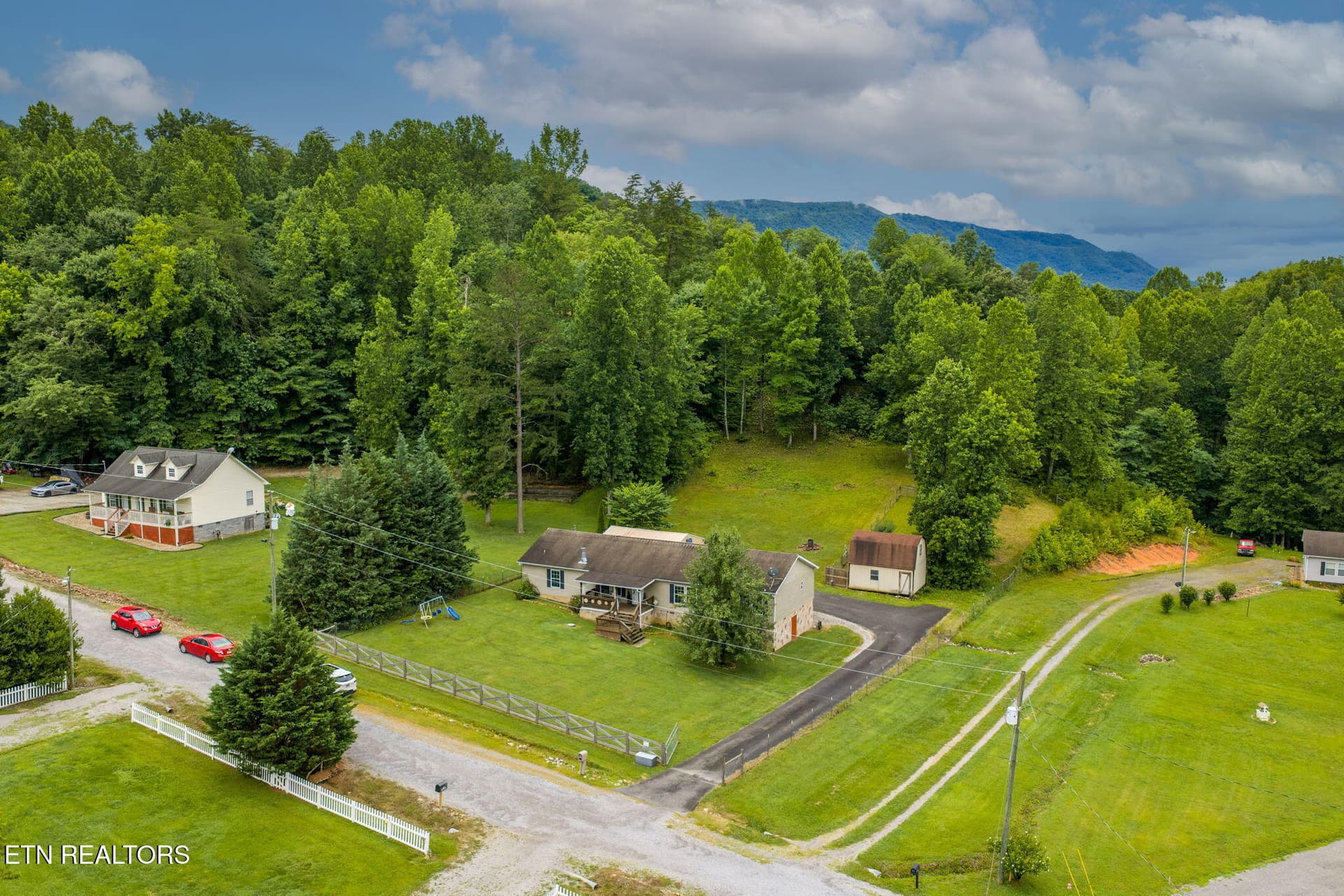 homesandvideos-1057 copy - 1921 Jerry Lynn Way, Seymour, TN 37865