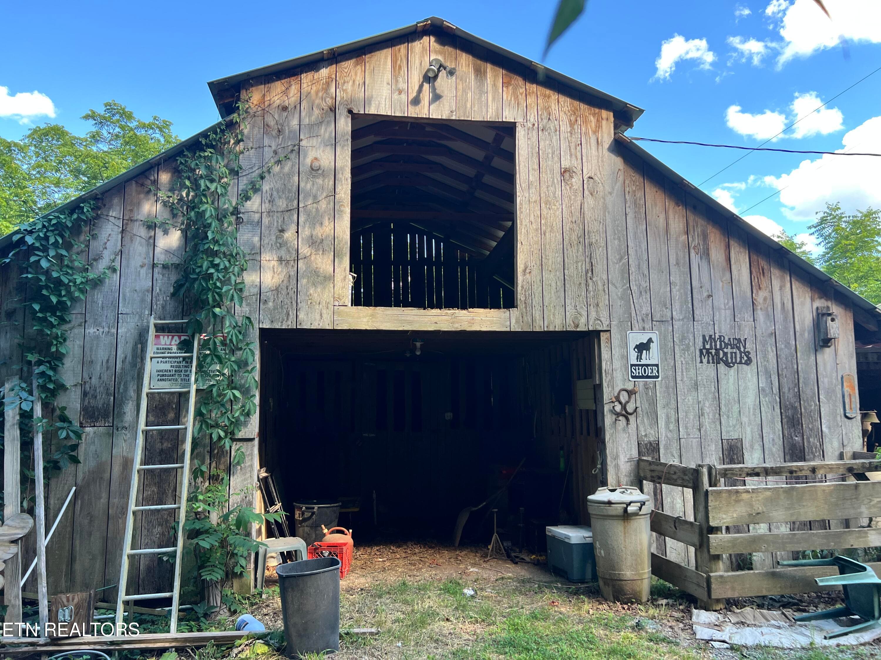 IMG_1957 - 1455 Davis Chapel Rd, LaFollette, TN 37766