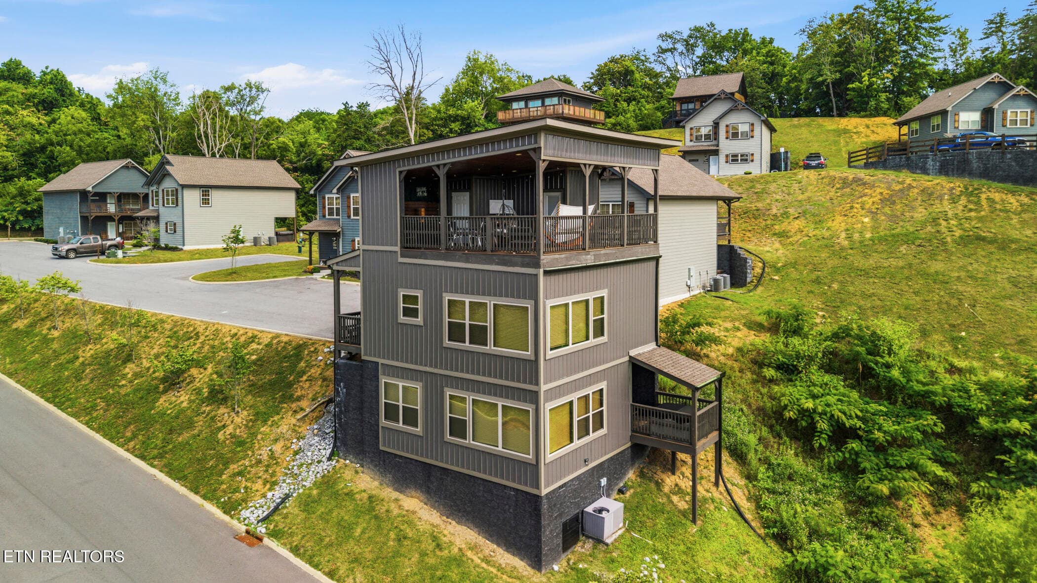 1654 Veterans Blvd 42, Sevierville, TN 37862