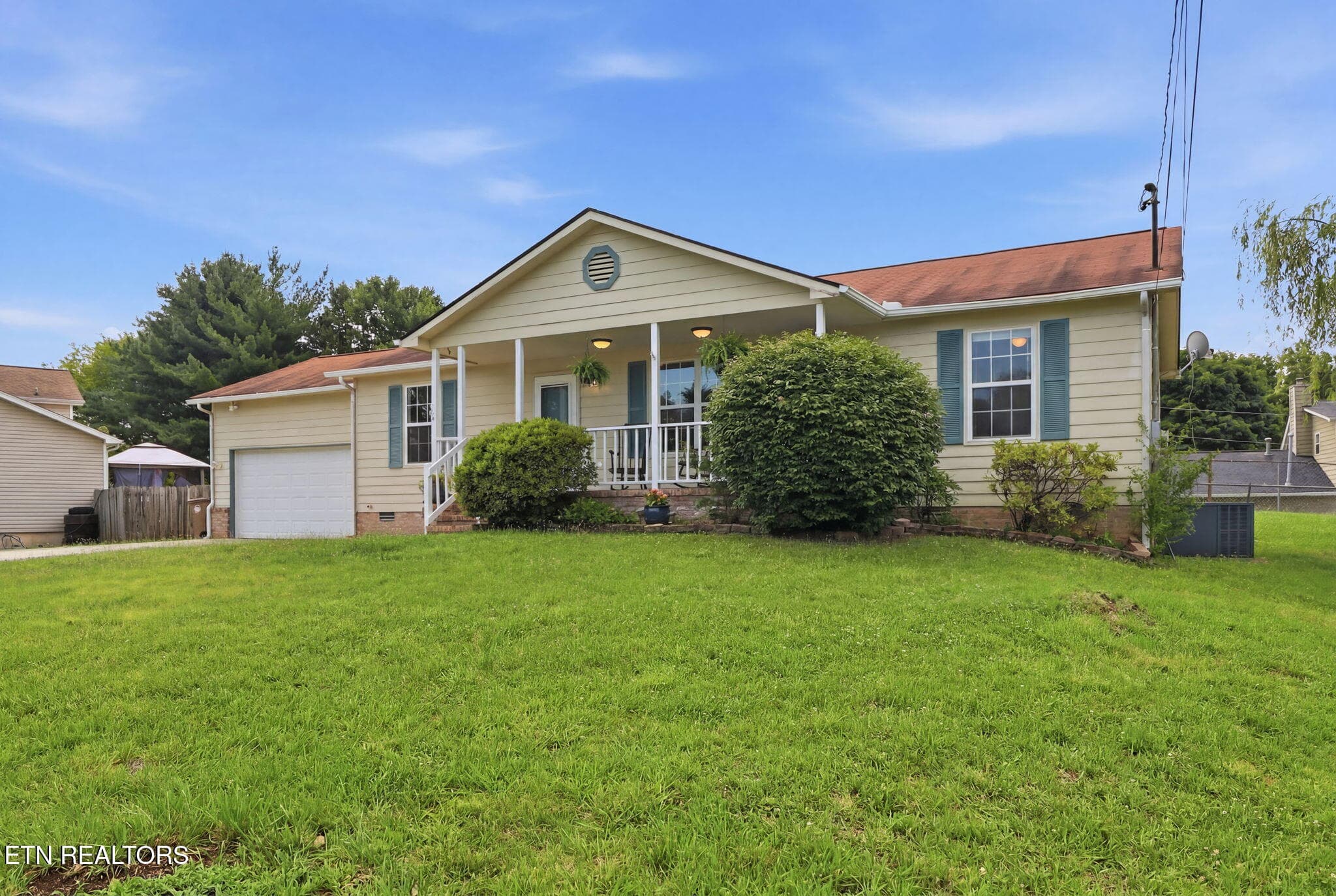 READY TO MOVE IN - 6032 Newington Lane, Knoxville, TN 37912, Knoxville