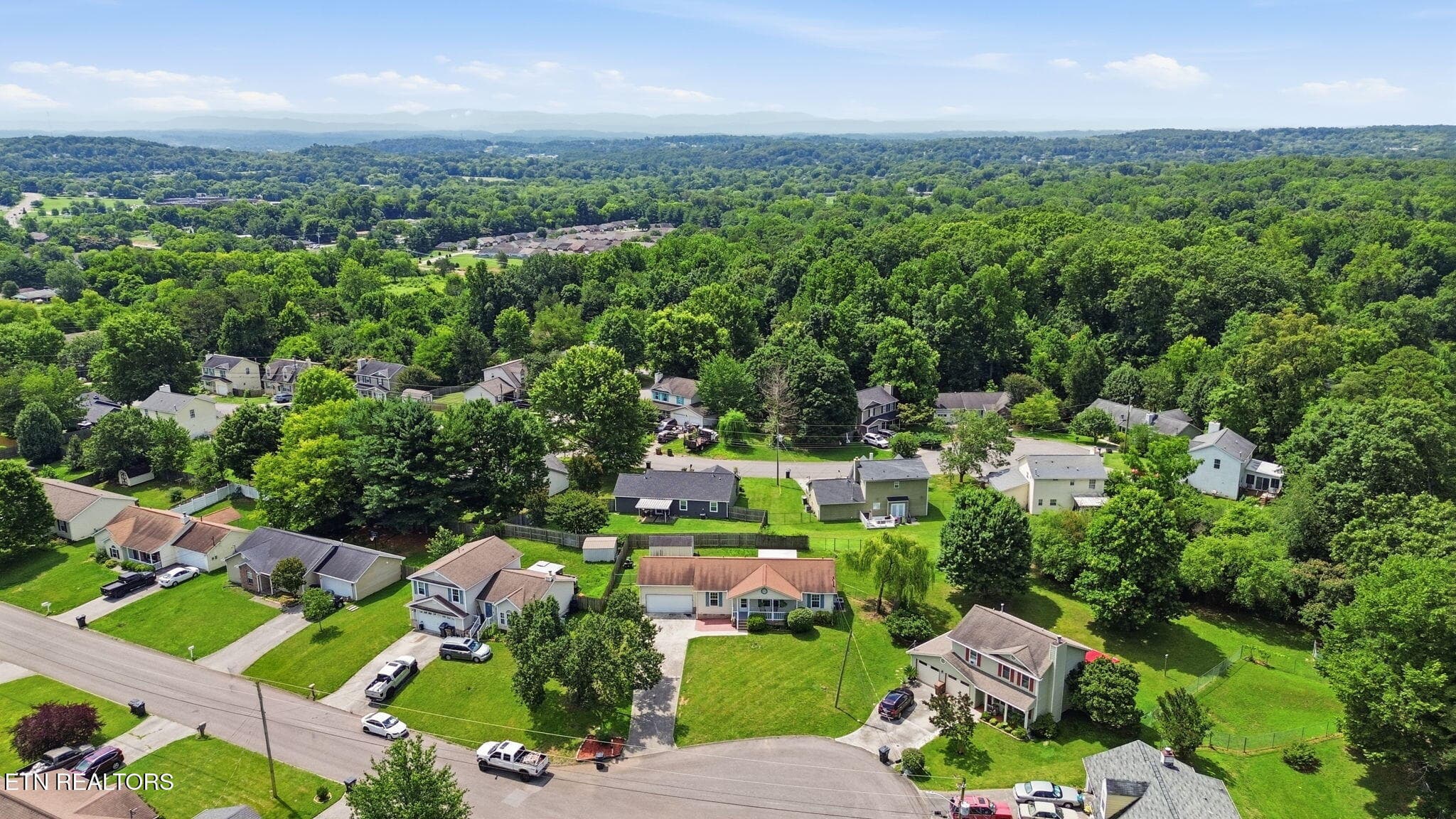 BACK OF NEIGHBORHOOD - 6032 Newington Lane, Knoxville, TN 37912, Knoxville