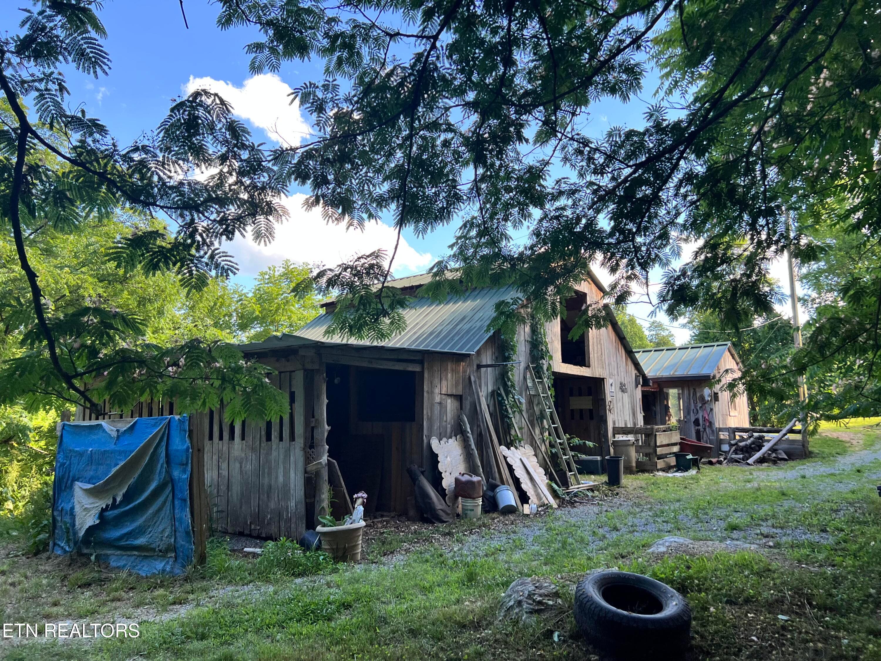 IMG_1960 - 1455 Davis Chapel Rd, LaFollette, TN 37766