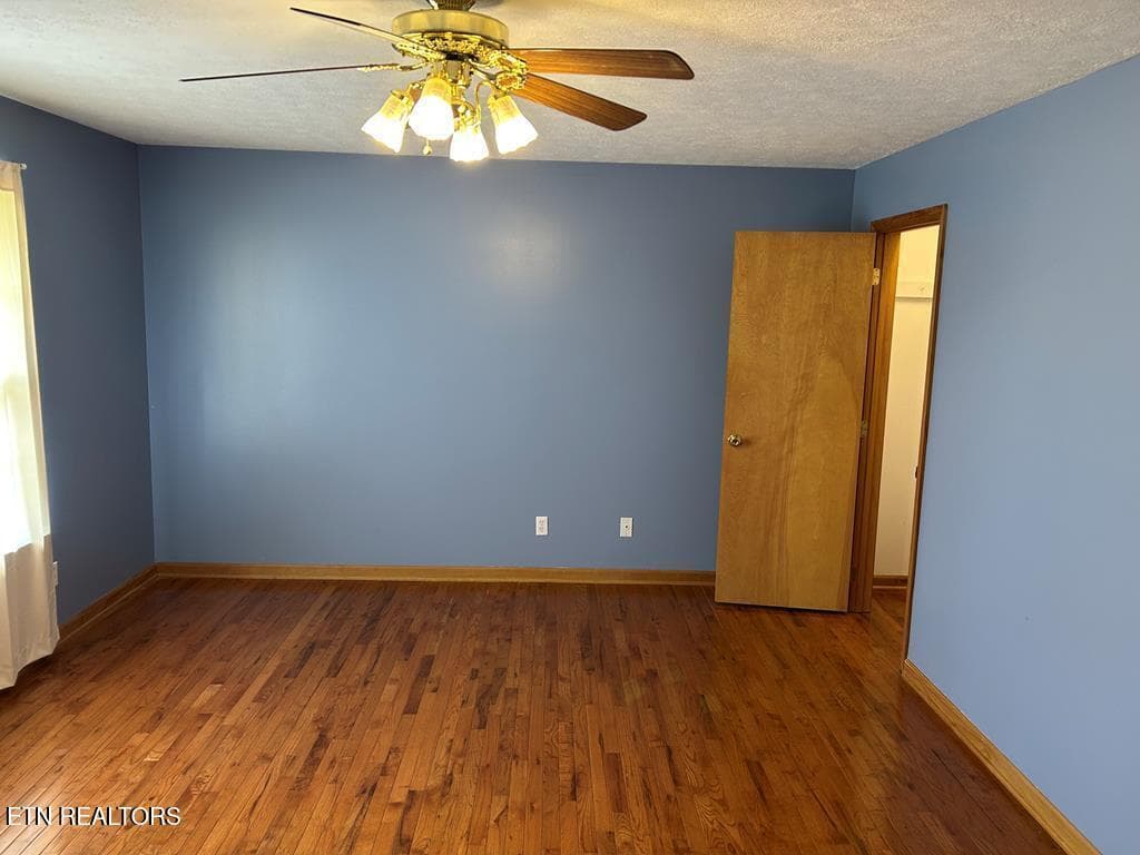 239532_40 - 12343 Griffith Rd, Pikeville, TN 37367