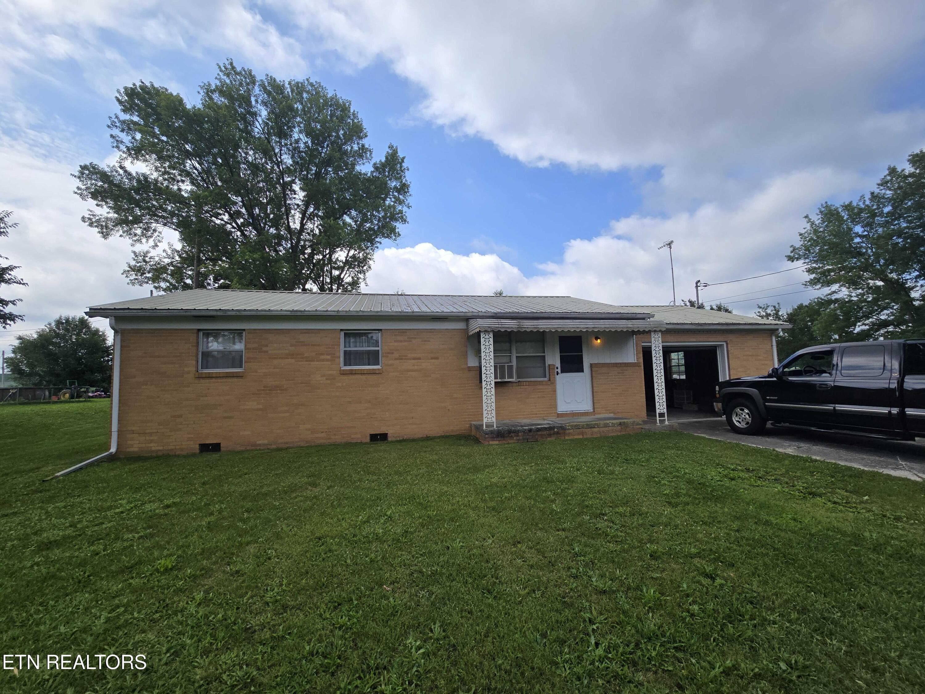 1000015918 - 382 Meadow Branch Rd, Bean Station, TN 37708