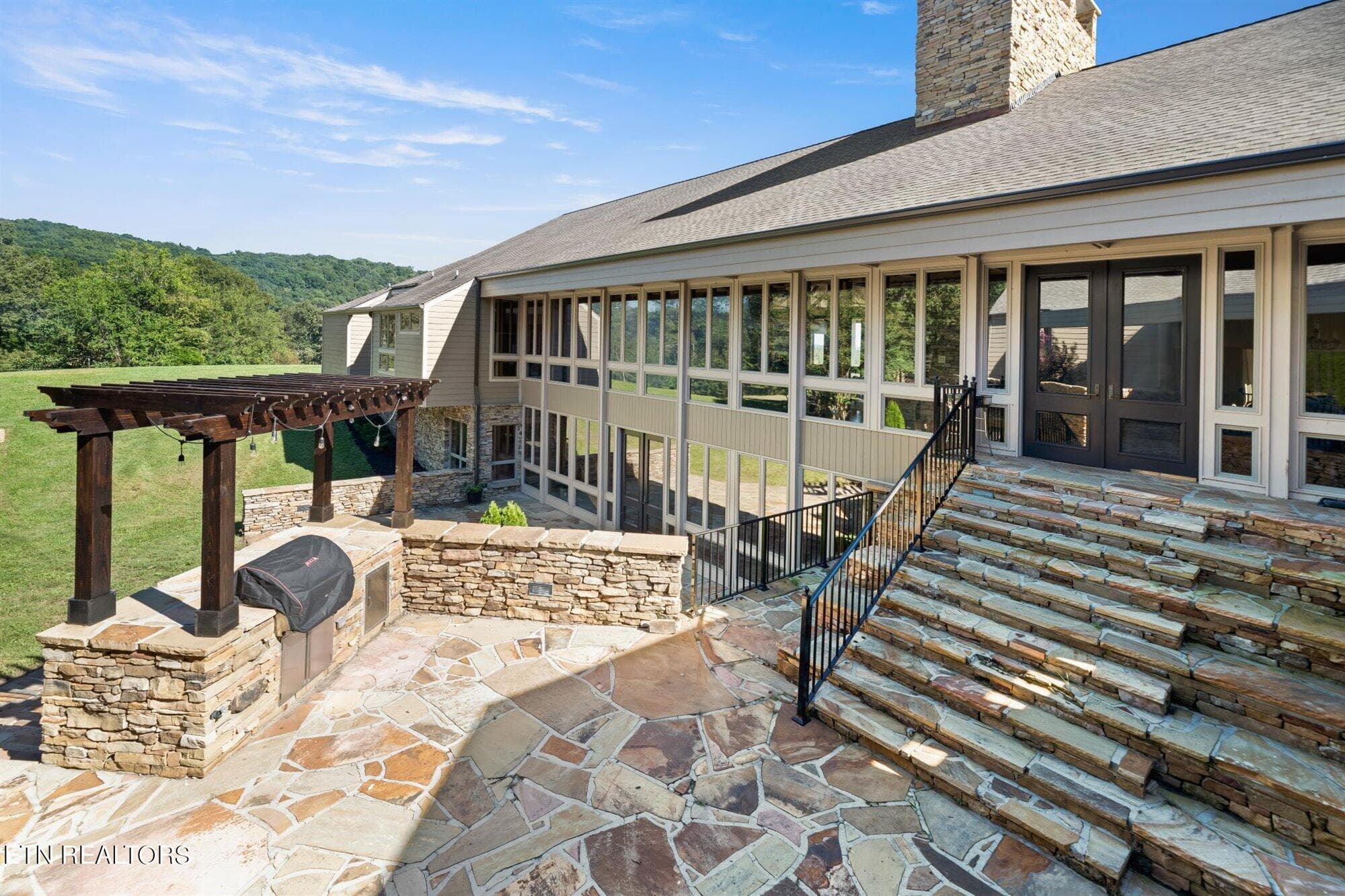 02-651-Cliff-Top-Rd-Blaine-TN-1 - 651 Cliff Top Rd, Blaine, TN 37709