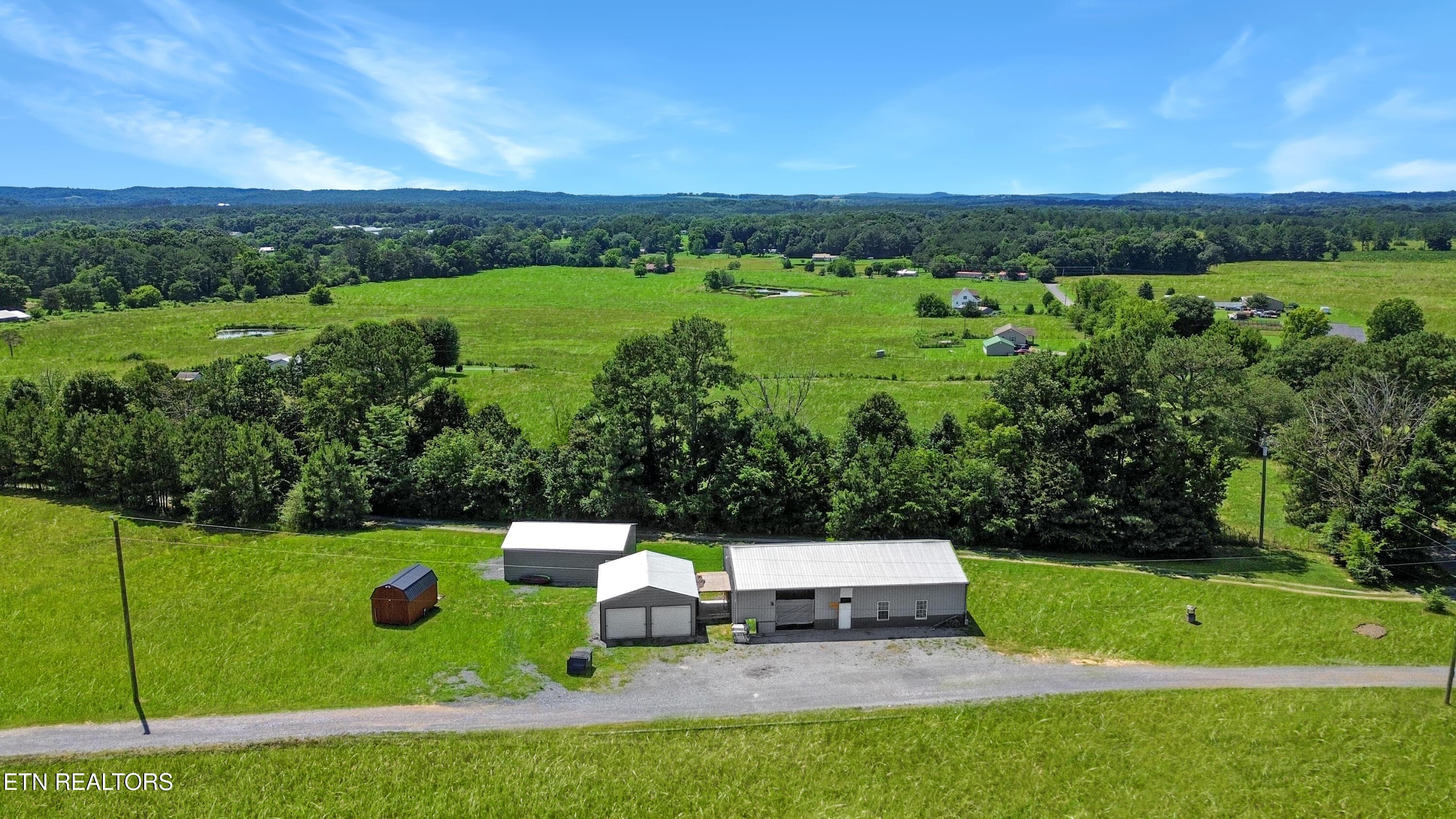DJI_0634 - 320 SE Harris Rd, Old Fort, TN 37362
