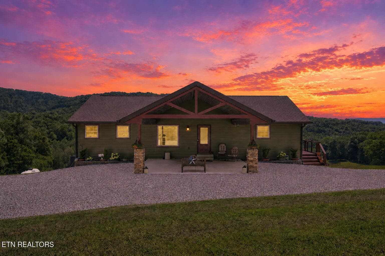 1252 Shellotte Loop, Pall Mall, TN 38577