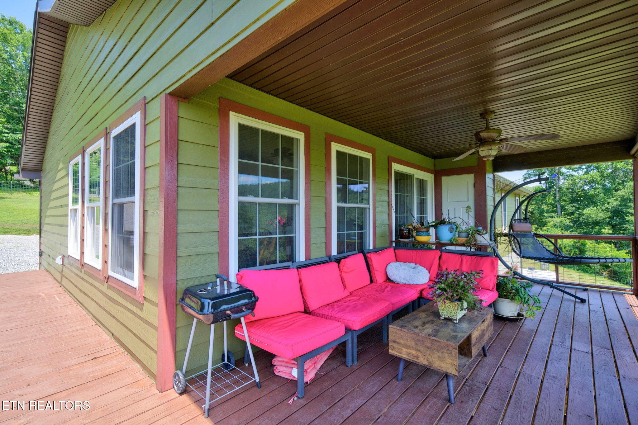 11-web-or-mls-1252 Shellotte Loop_053_TN - 1252 Shellotte Loop, Pall Mall, TN 38577