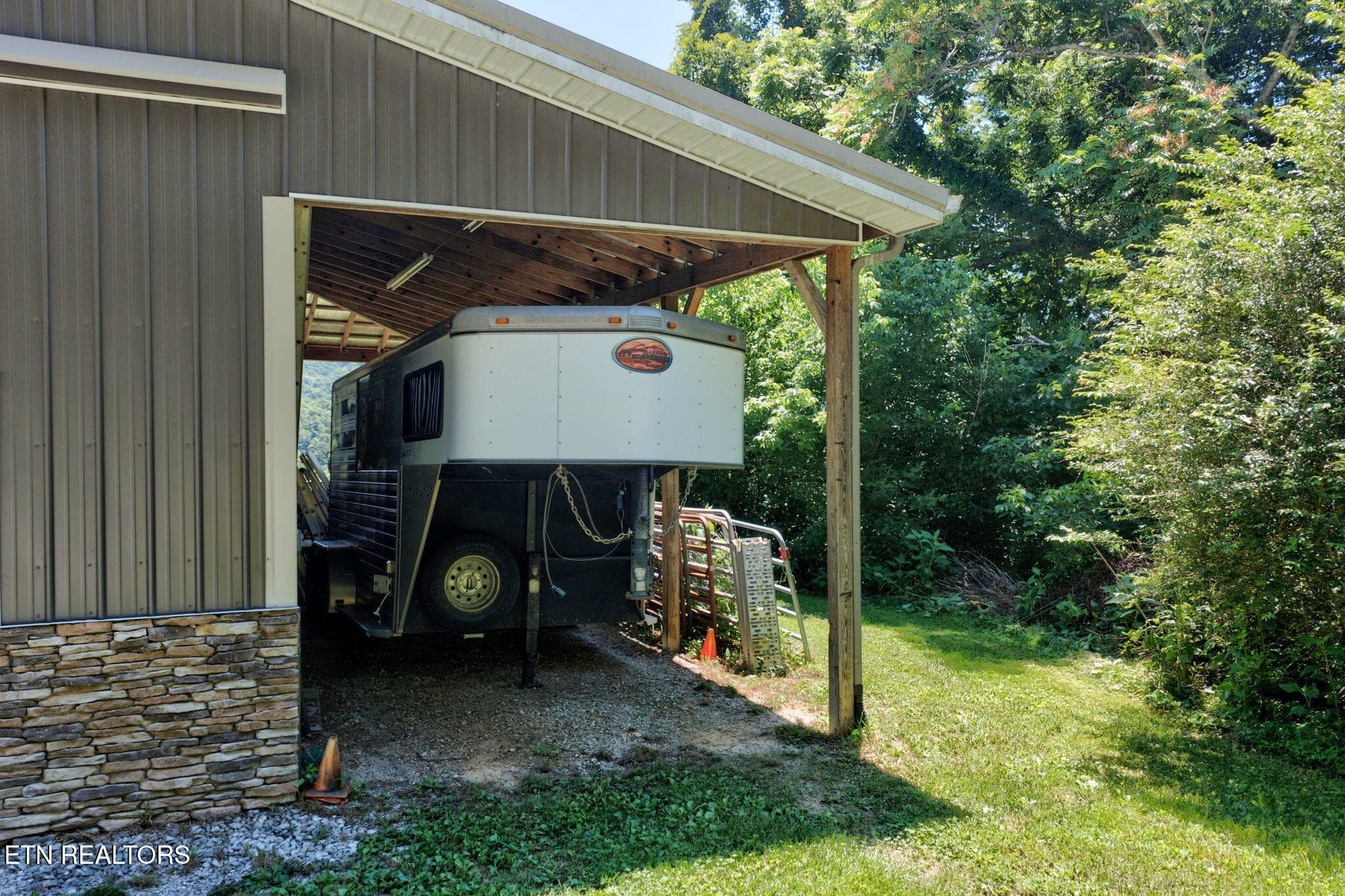 16-web-or-mls-1252 Shellotte Loop_076_TN - 1252 Shellotte Loop, Pall Mall, TN 38577