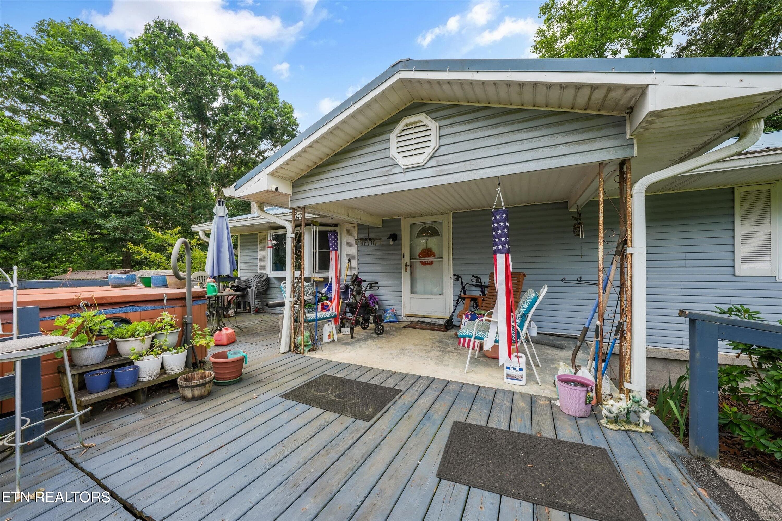 29-748 Christenson Rd 36 - 748 Christenson Rd, Deer Lodge, TN 37726