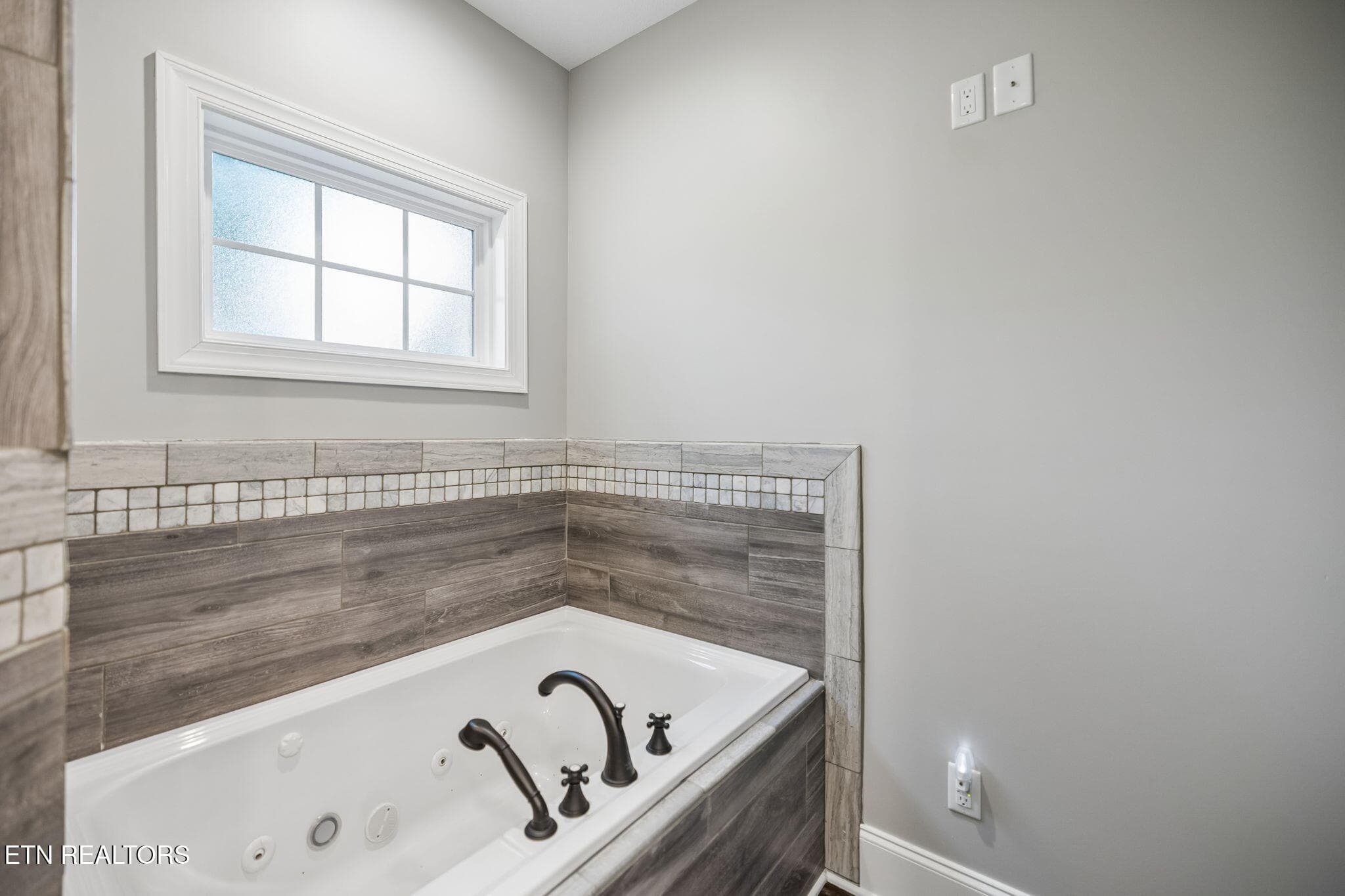 24-8721 Cherokee trail - 024 - 8721 Cherokee Tr, Crossville, TN 38572, Crossville