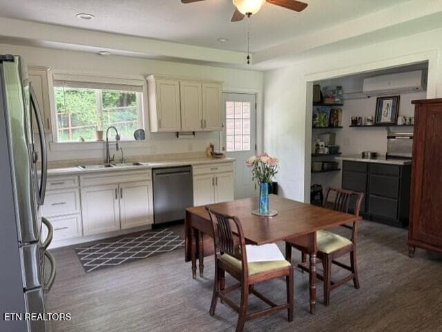 PERILLA KITCHEN - 2410 Perilla Rd, Cosby, TN 37722