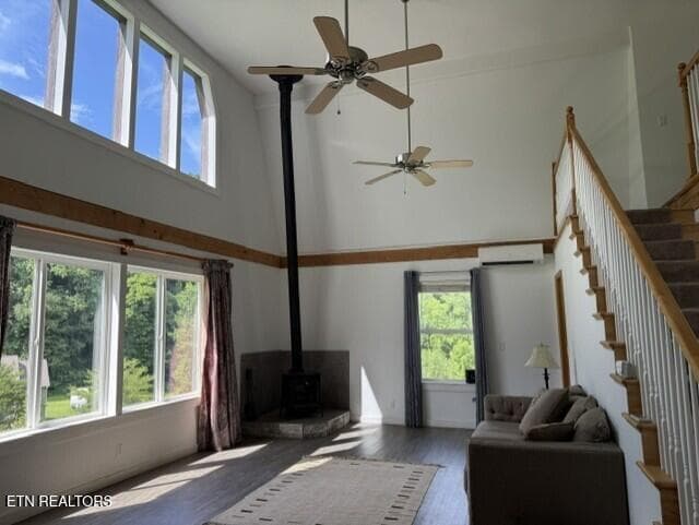 PERILLA GREAT ROOM FIREPLACE - 2410 Perilla Rd, Cosby, TN 37722