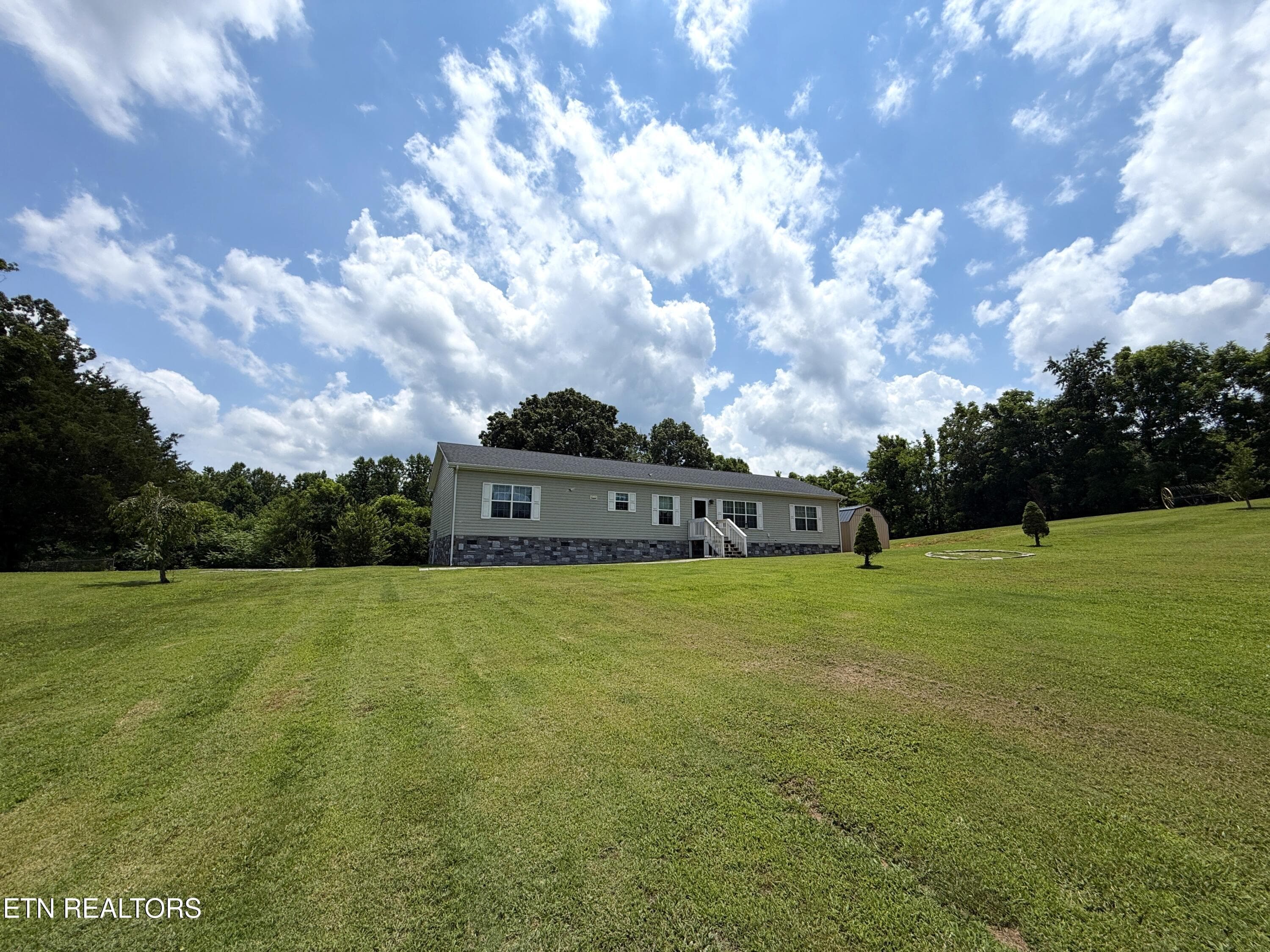 3 - 1930 Sail Rd, Newport, TN 37821