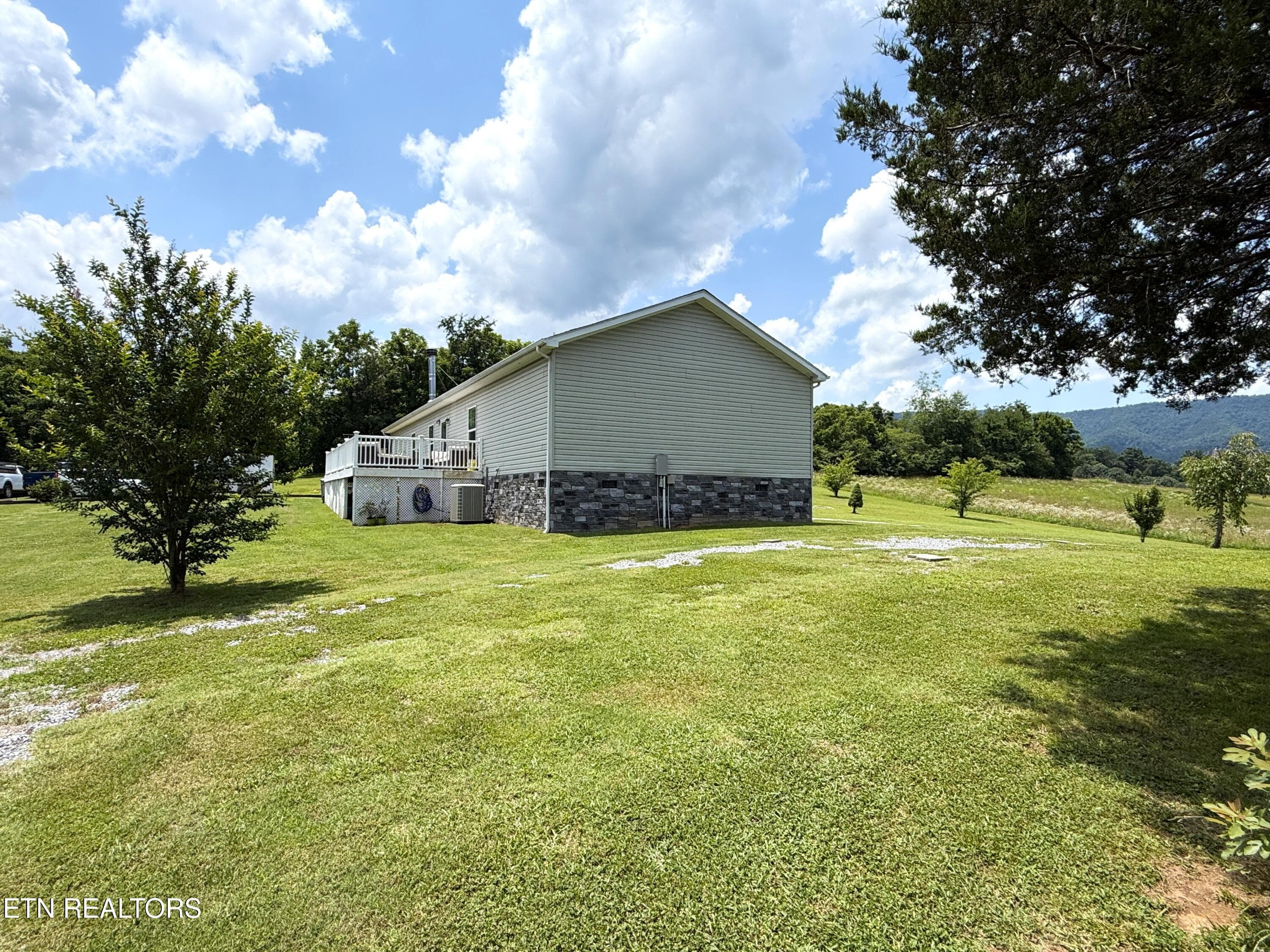 27 - 1930 Sail Rd, Newport, TN 37821