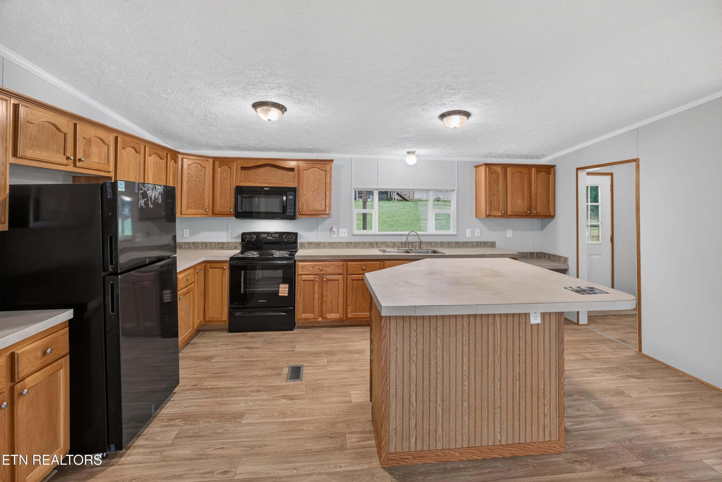 011-137MorrisonSubdivisionRoad-Oakdale-T - 137 Morrison Subdivision Rd, Oakdale, TN 37829